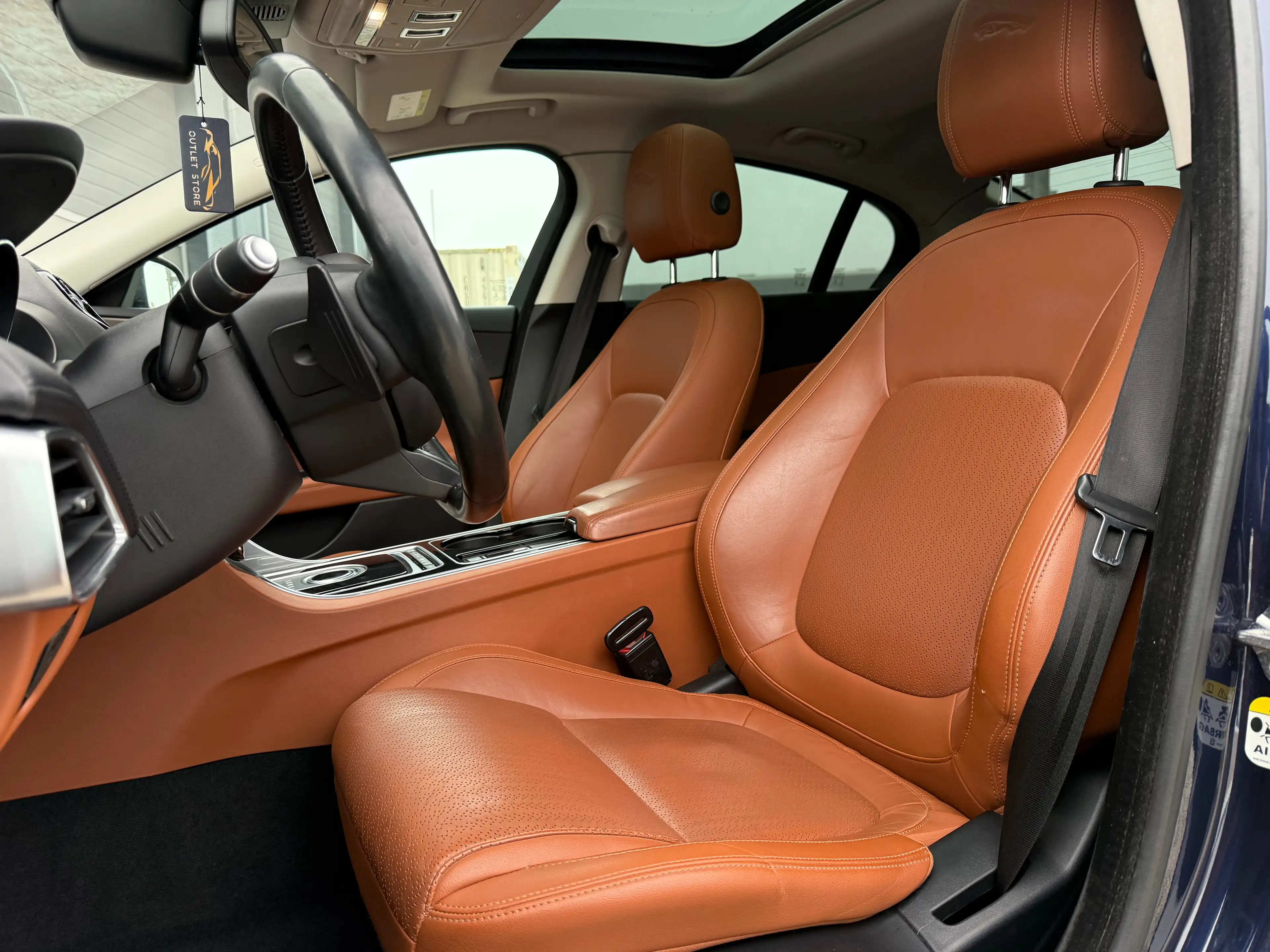 Jaguar XE Portfolio*Panorama*Navi*Memory*Spur*Garantie*TOP* — photo 9