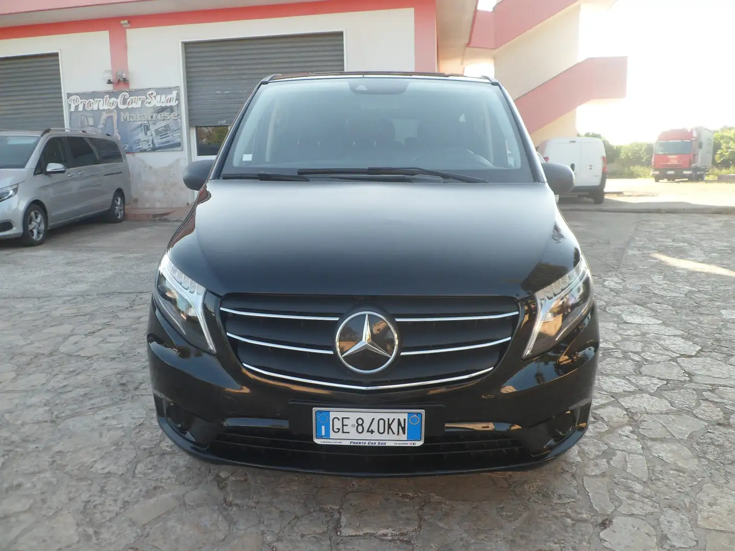 Mercedes-Benz Vito 2.0 116 CDI PL Tourer Select Extra-Long Nero - 2