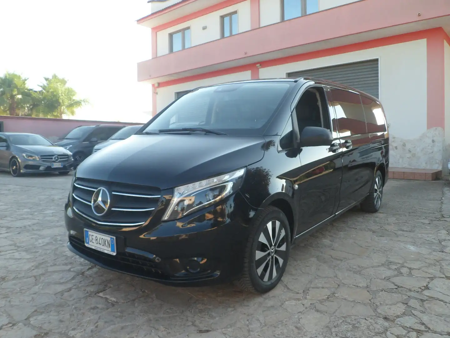 Mercedes-Benz Vito 2.0 116 CDI PL Tourer Select Extra-Long Nero - 1