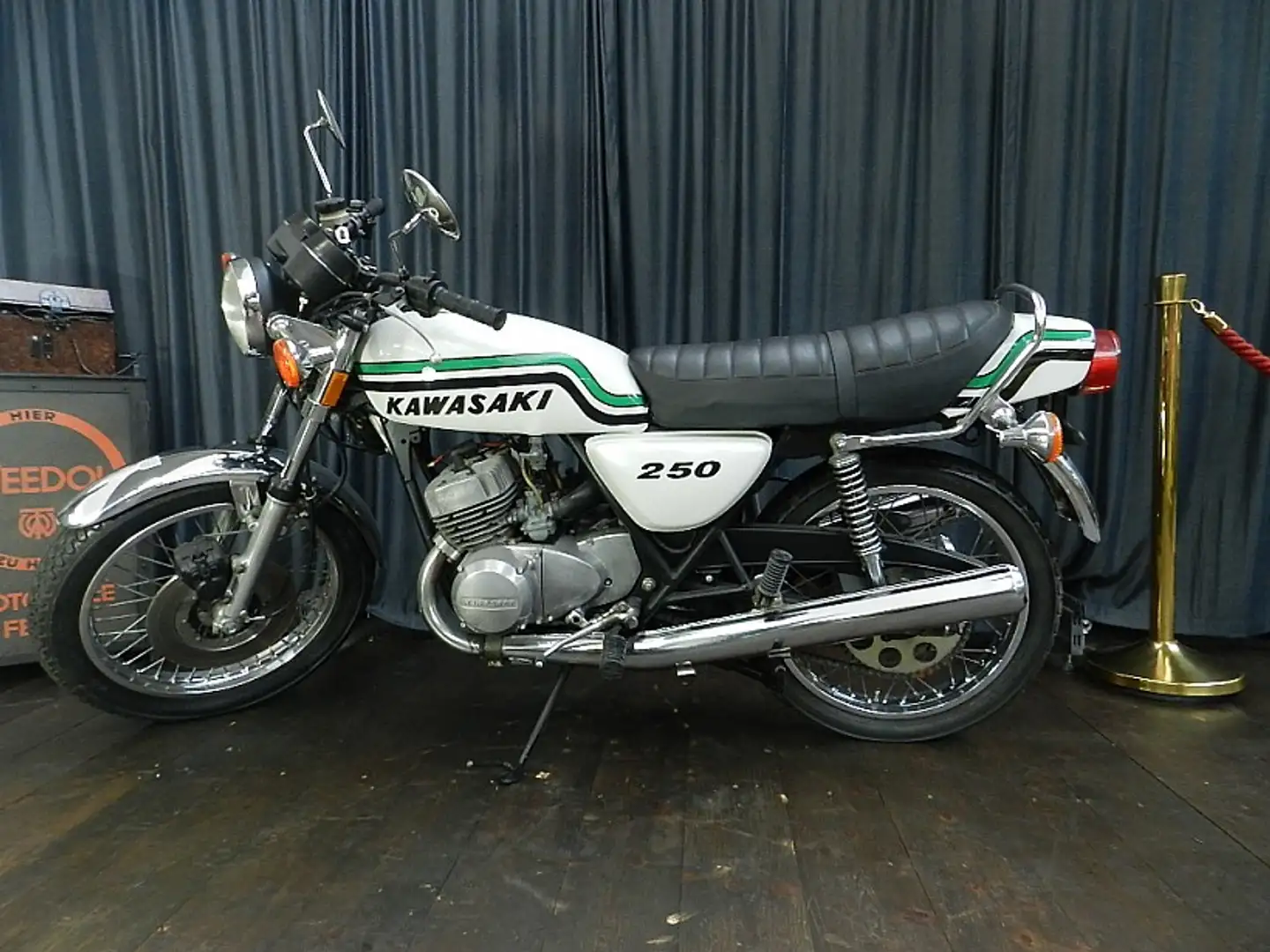 Kawasaki Z250 Weiß - 2