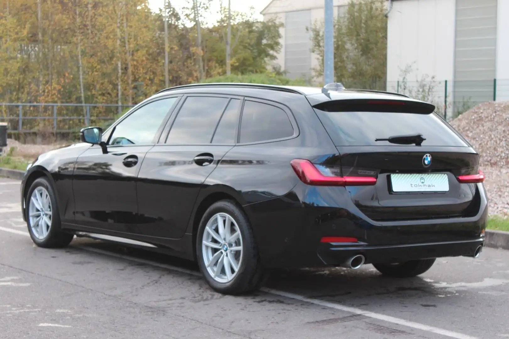 BMW 318 d Widescreen Navi Park ASS LED Ak. Gesch. Nero - 2