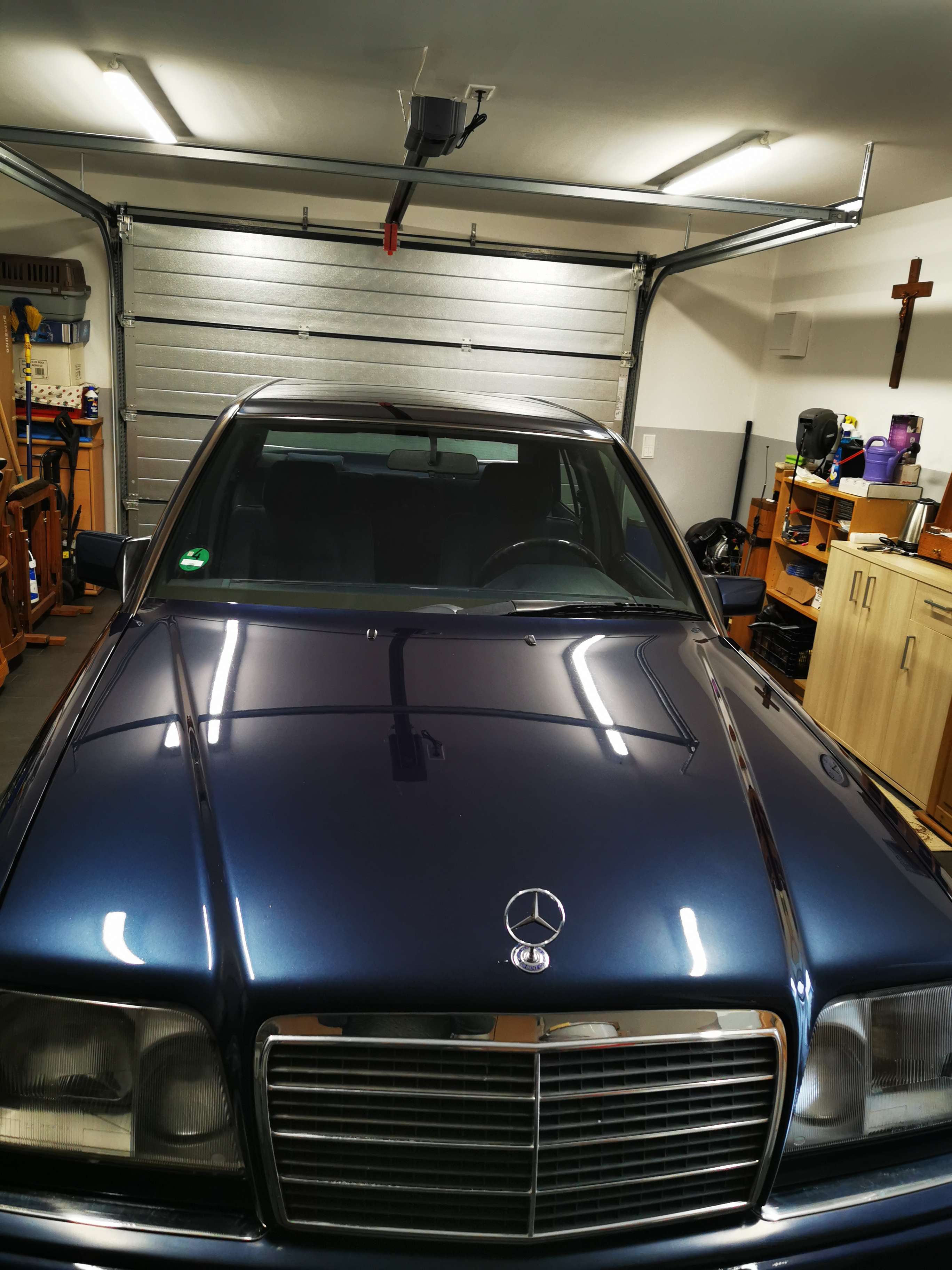 Second hand Mercedes Benz E-Class 220