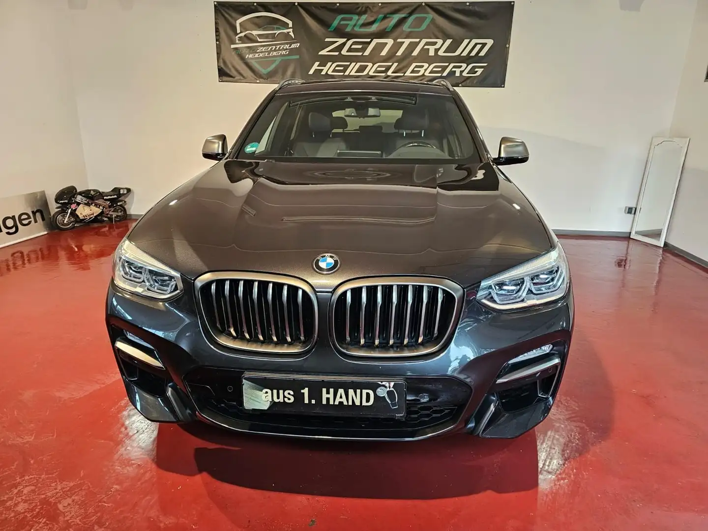 BMW X3 M LED Panorama Dach Head-Up Dis Grau - 1