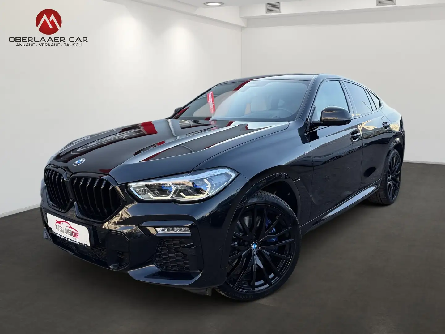 BMW X6 M M50 i Aut. Schwarz - 1