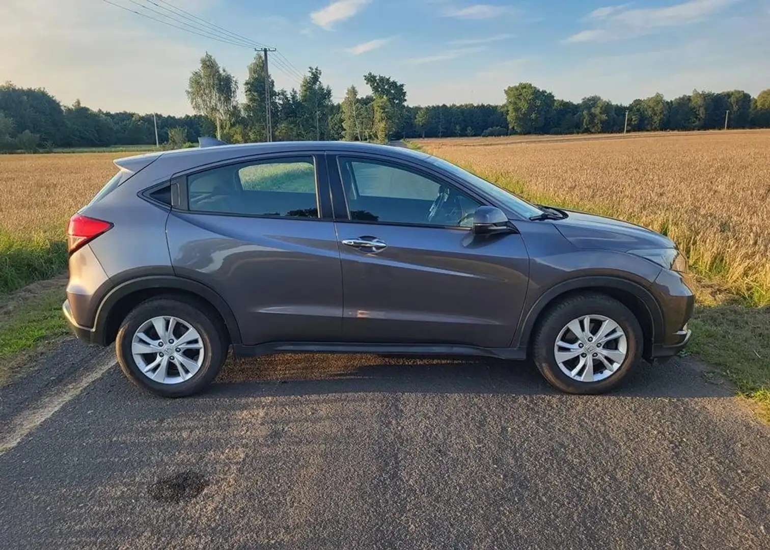 Honda HR-V HR-V 1.5 i-VTEC CVTElegance Grau - 1