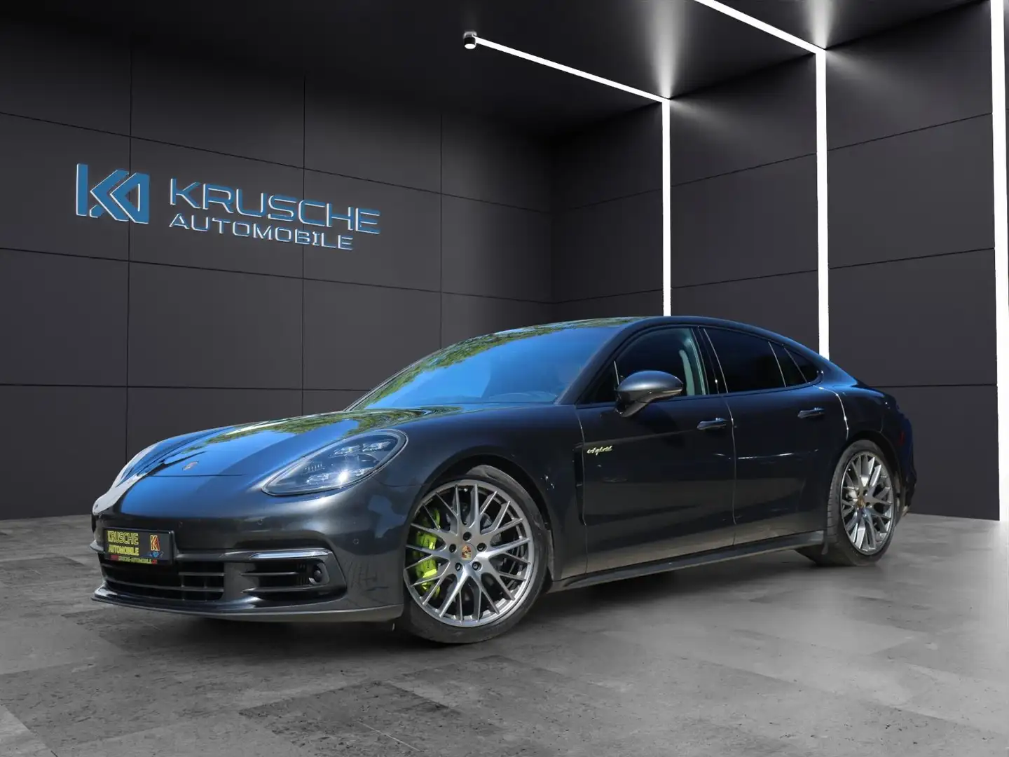 Porsche Panamera 4 E-Hybr Edit 10 Jahre*PANO*LED*RFK*21" Grau - 1