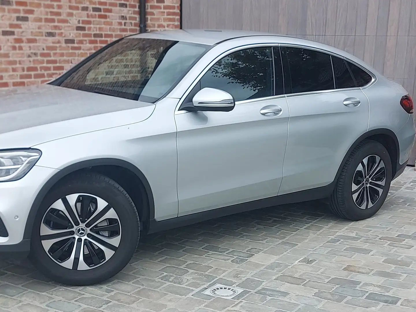 Mercedes-Benz GLC 200 GLC-Coupe 200 4Matic 9G-TRONIC MILD HYBRIDE Argent - 2