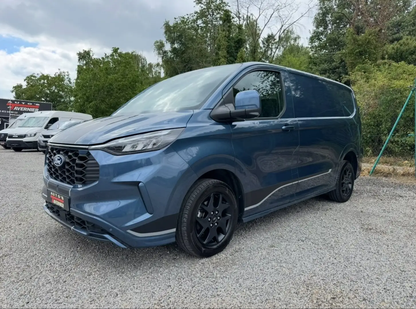 Ford Transit Custom 2.0//L1//Sport//170 PK// Automaat//€33490 ExBtw Blau - 1