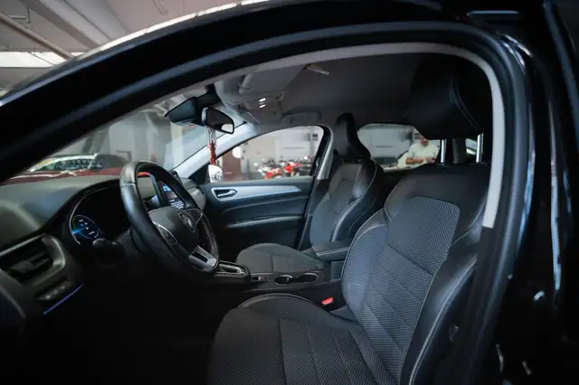Renault Arkana view 5