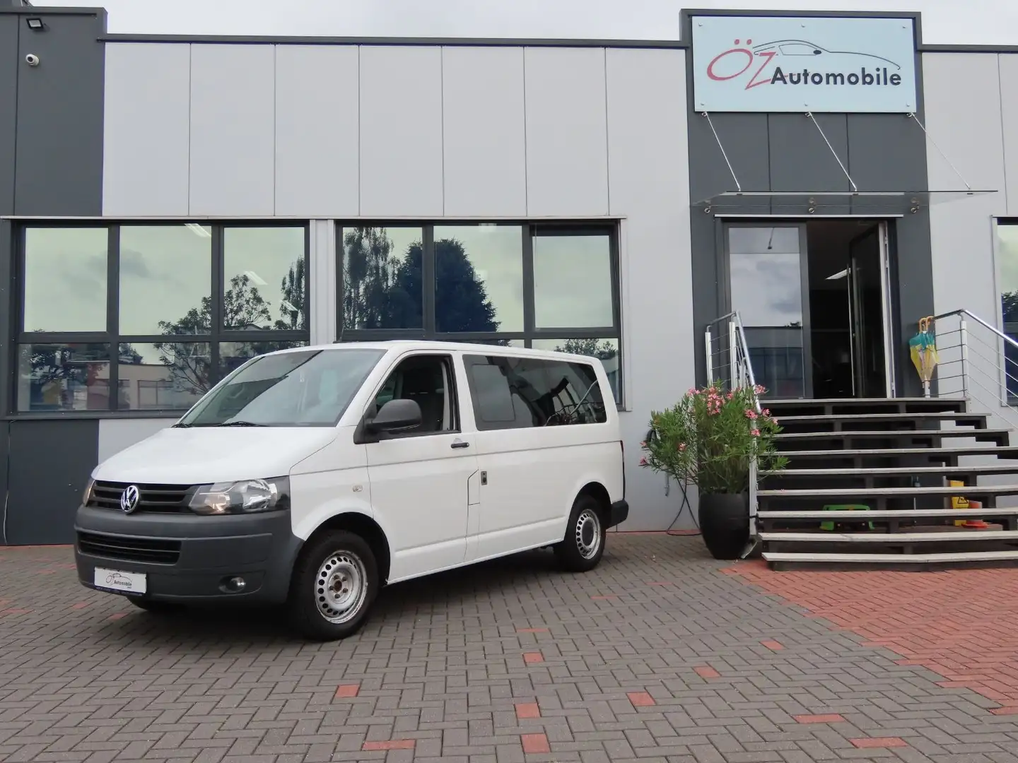 Volkswagen T5 Transporter 2.0TDI L1H1 Blanco - 2