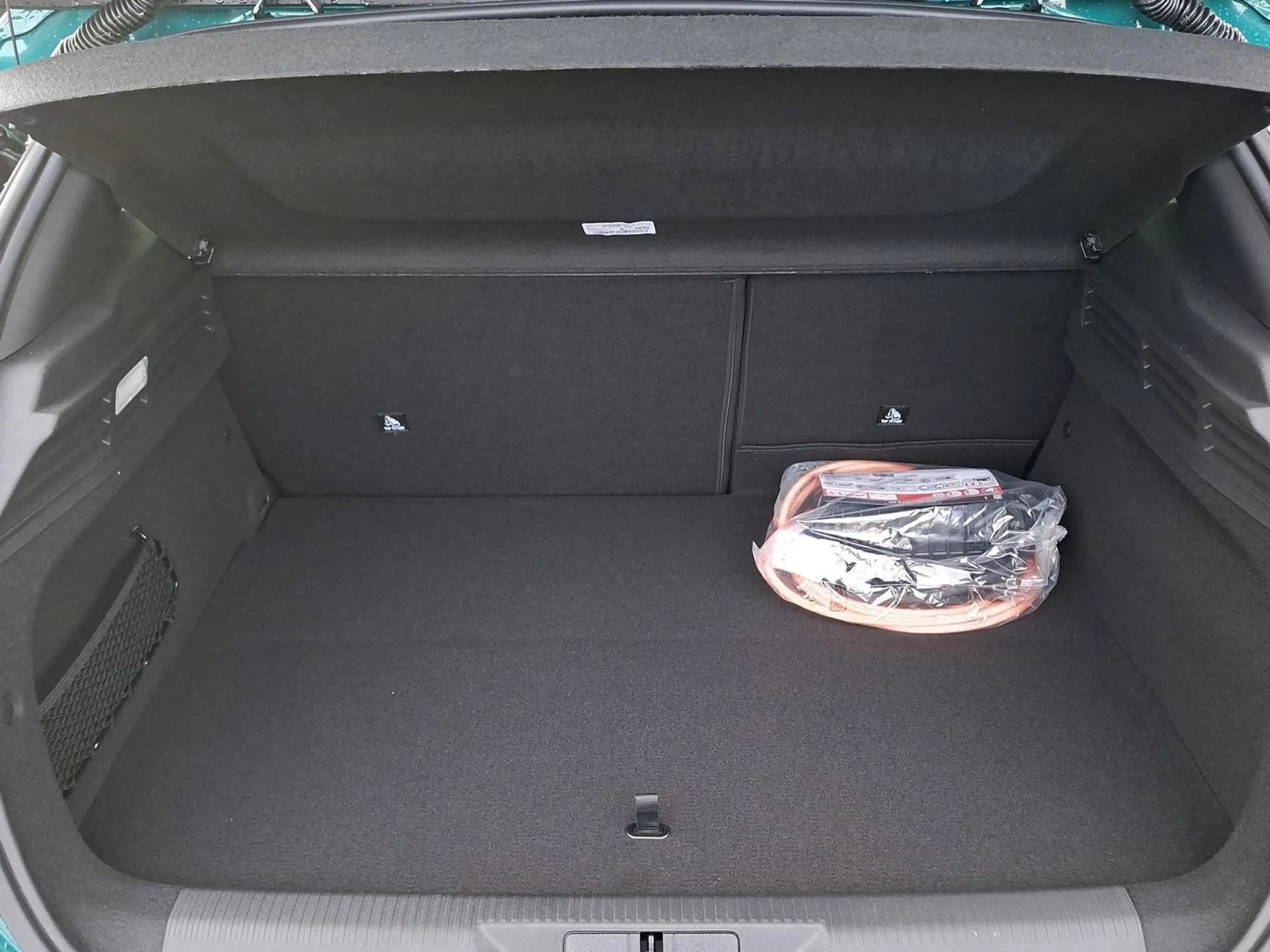 Peugeot 308 Business Plug-In Hybrid 195 eDSC7 Kamera SHZ — photo 5
