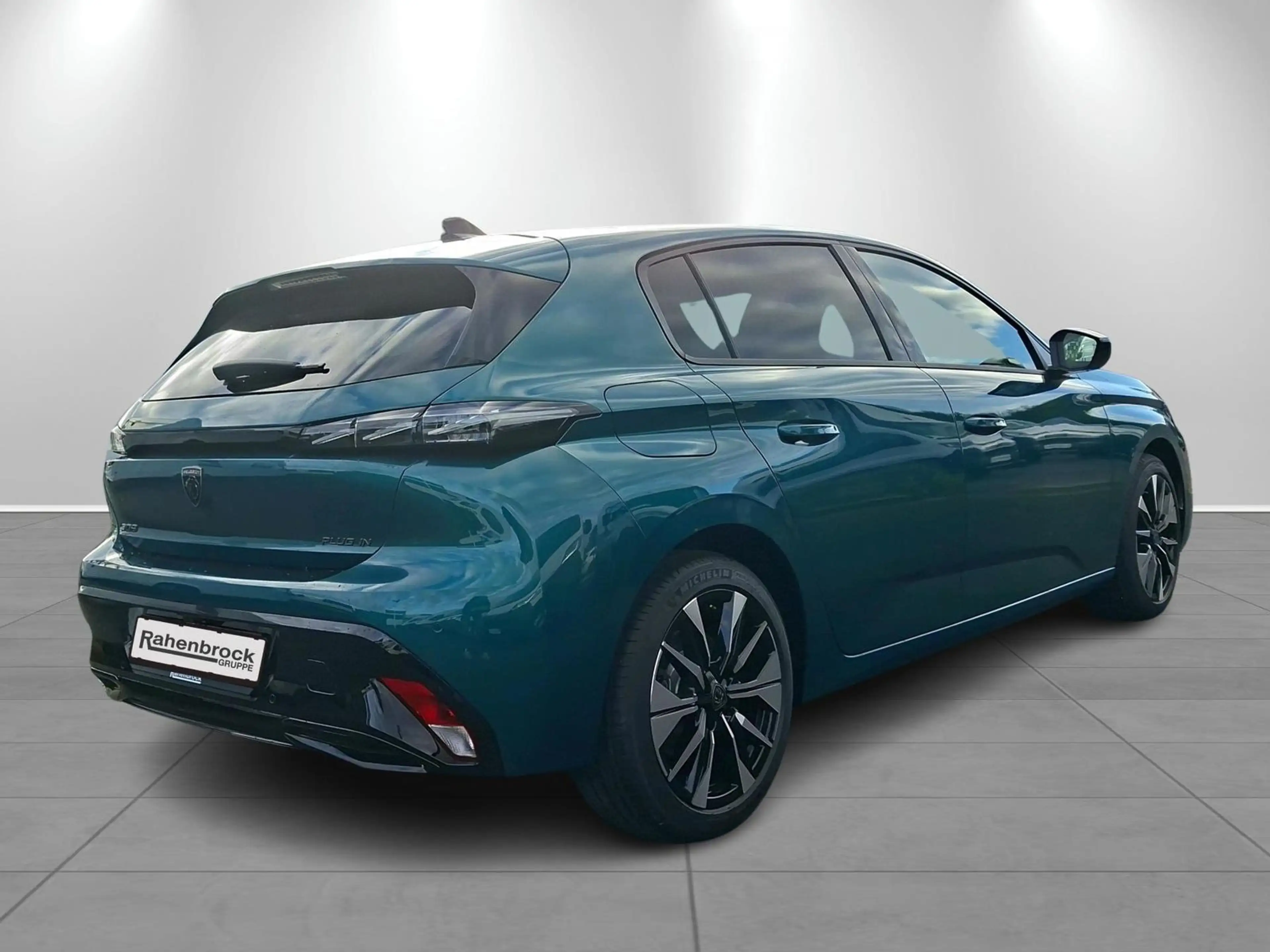 Peugeot 308 Business Plug-In Hybrid 195 eDSC7 Kamera SHZ — photo 4