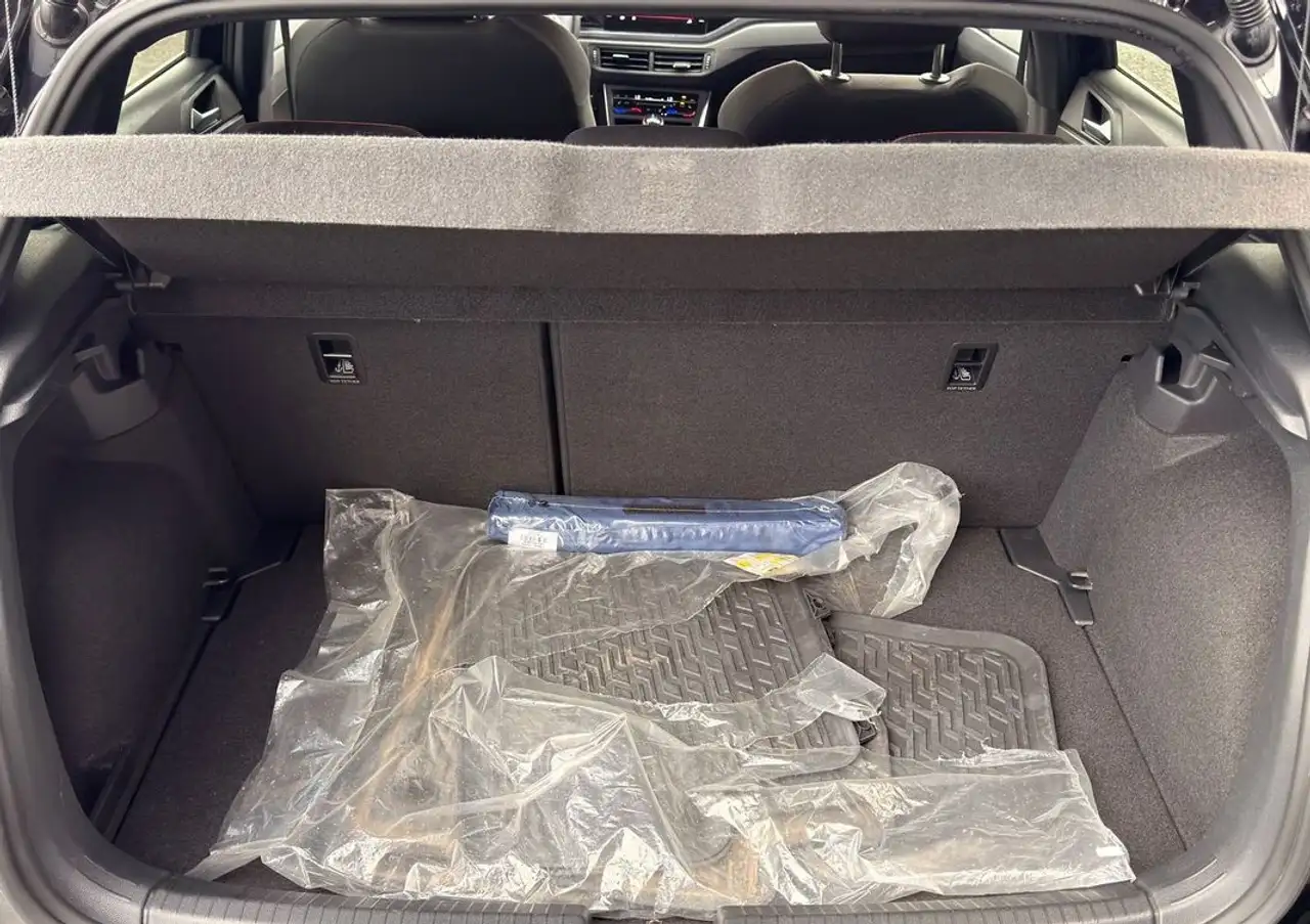 Volkswagen Polo GTI — photo 17