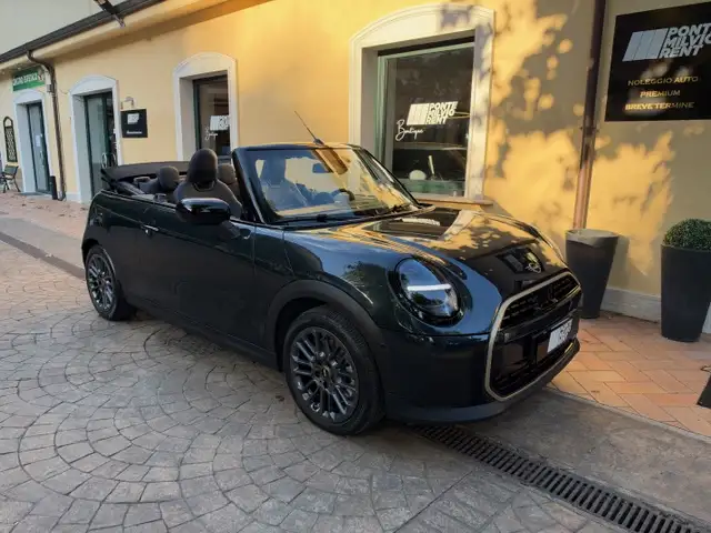 MINI Cooper C Cabrio Mini Cooper Cabrio F67 2.0 Favoured auto