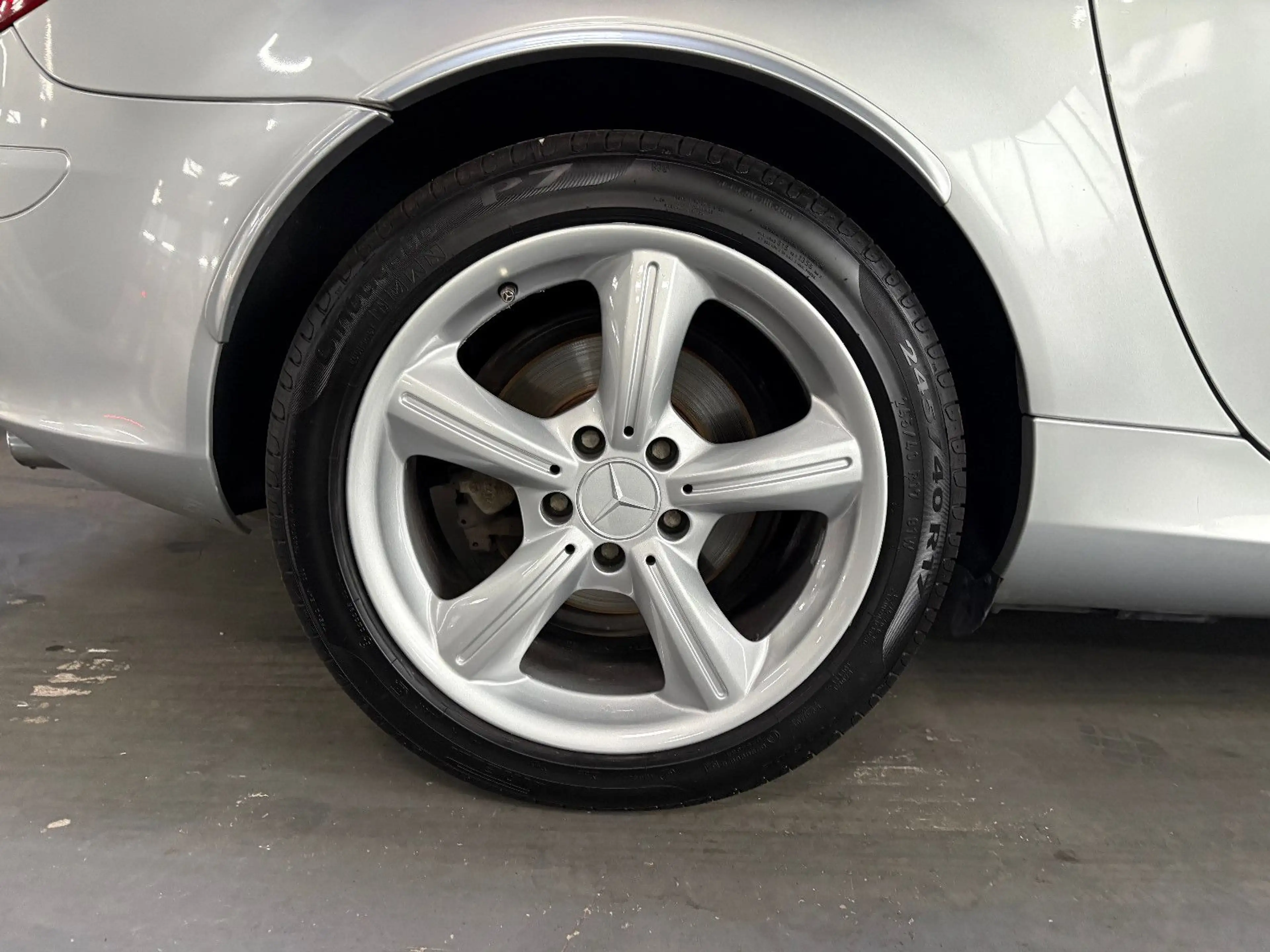Mercedes-Benz SLK 350 HARMAN-KARDON/AIRSCARF/XENON — photo 13