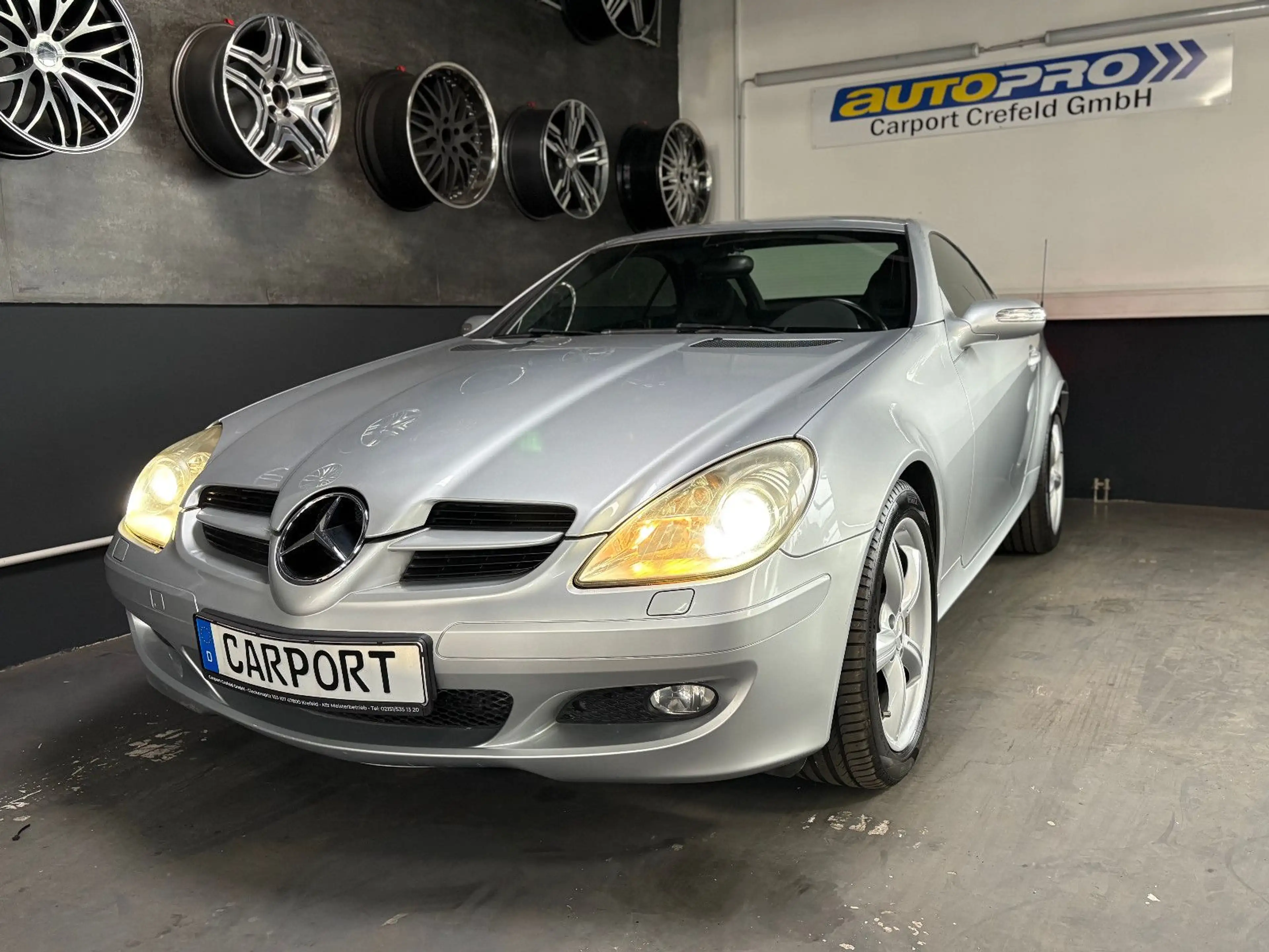 Mercedes-Benz SLK 350 HARMAN-KARDON/AIRSCARF/XENON — photo 3