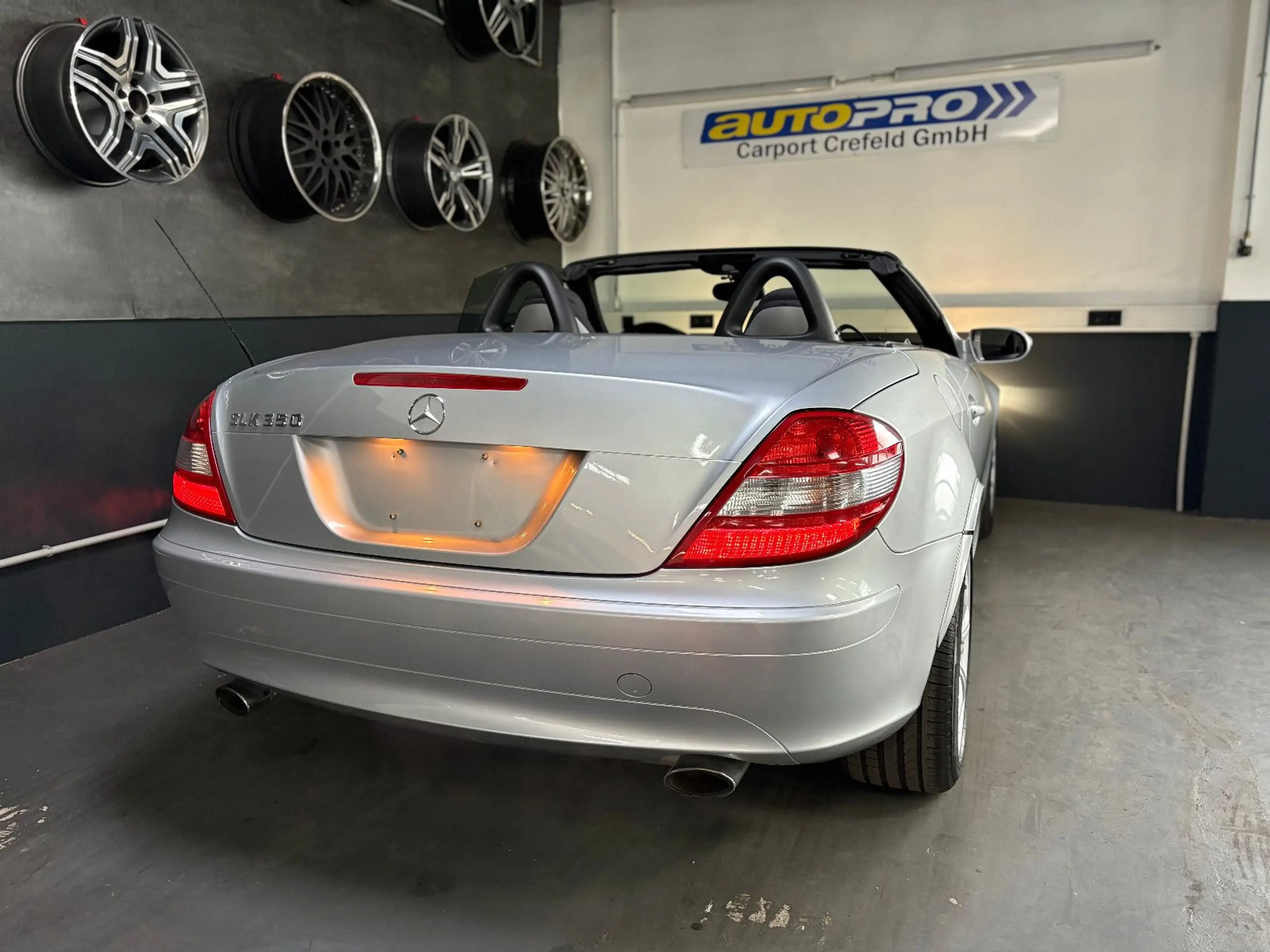 Mercedes-Benz SLK 350 HARMAN-KARDON/AIRSCARF/XENON — photo 11