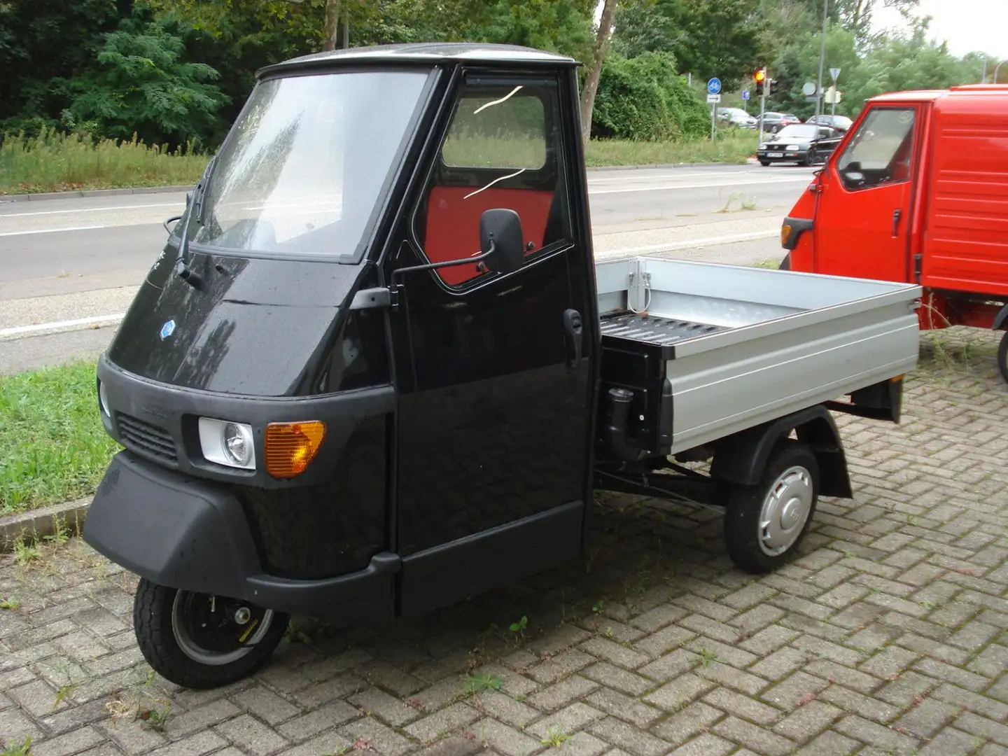Piaggio Ape Ape 50 Pritsche Alu  (Drosselung 25km/h möglich) Negro - 1