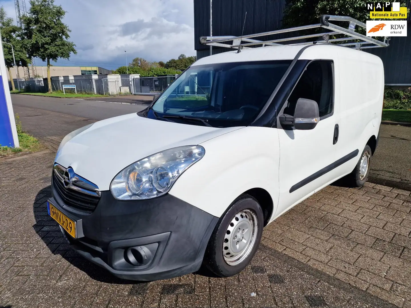 Opel Combo 1.3 CDTi L1H1 ecoFLEX, BTW, DEFECT, Inruil mogelij Blanc - 1