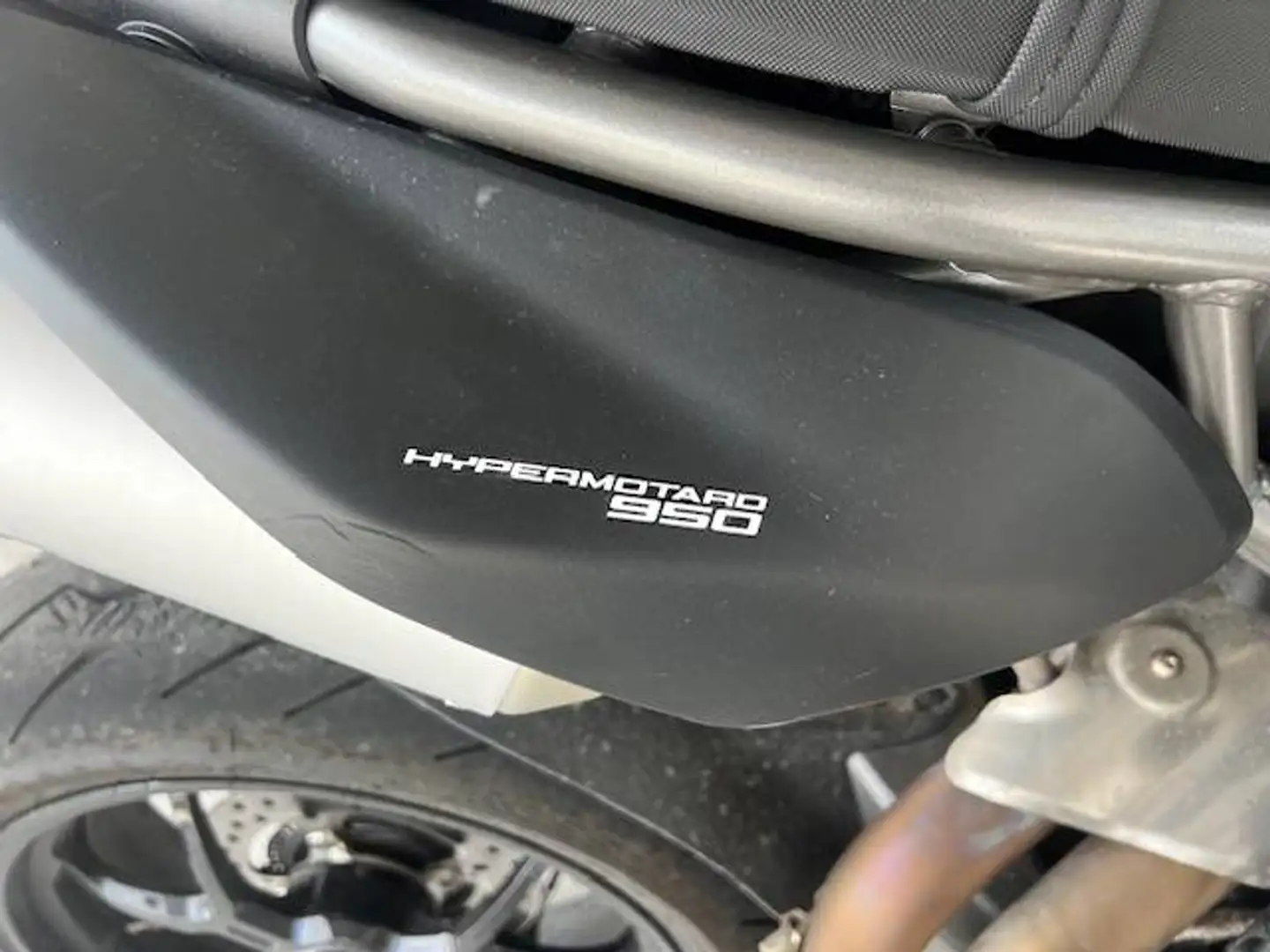 Ducati 950 Red my22 Rosso - 2