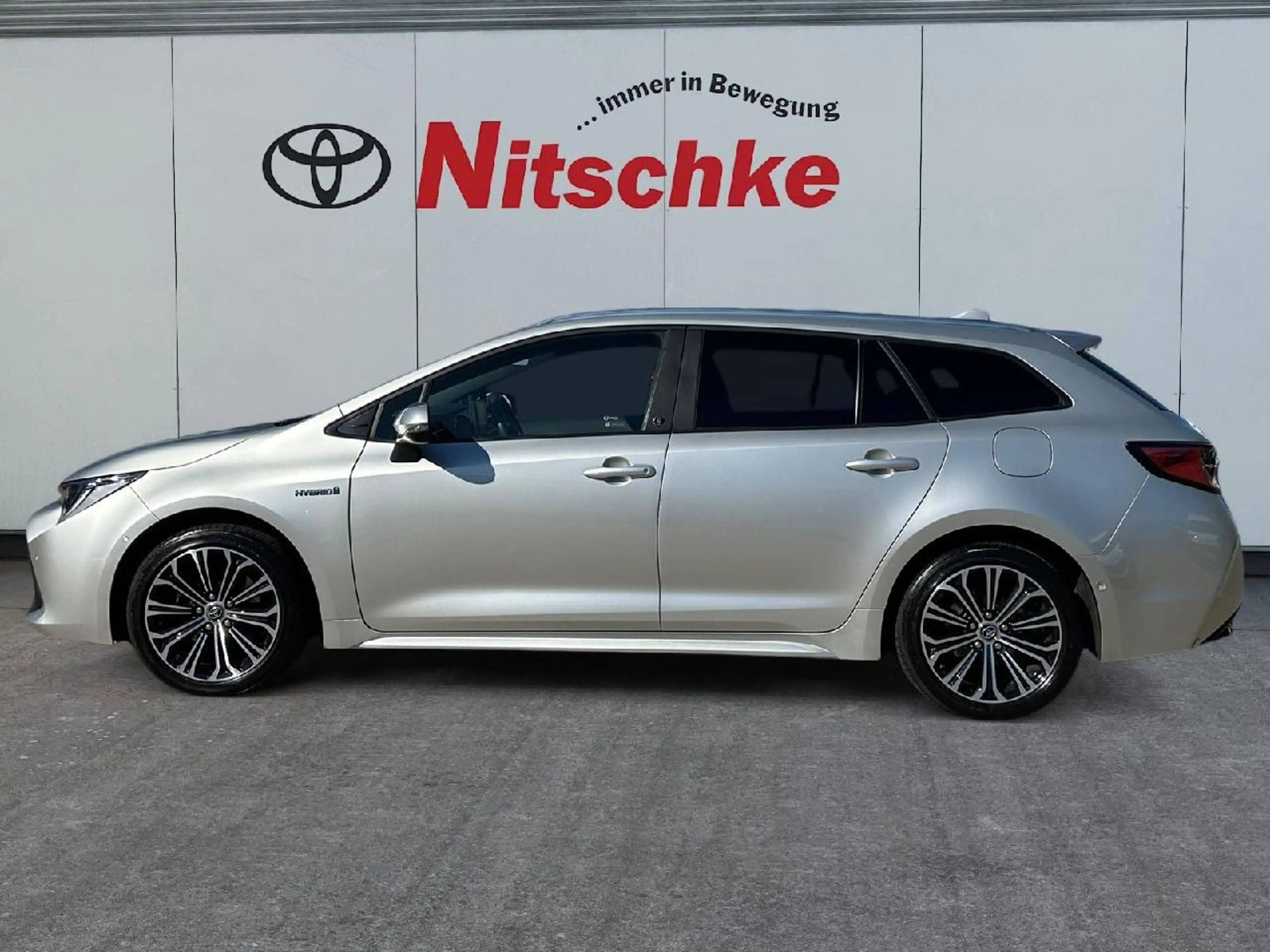 Toyota Corolla 2.0 Hybrid Team D, Technik, AHK — photo 2