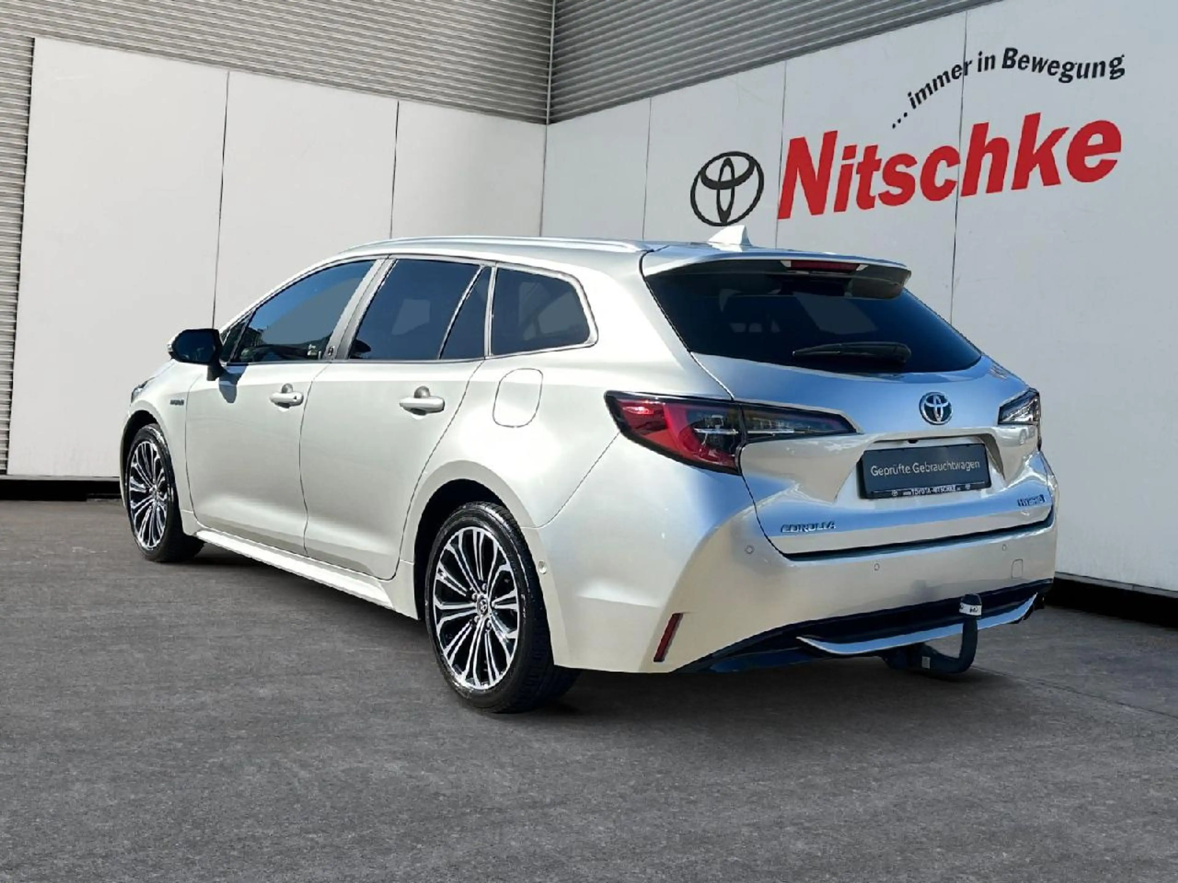 Toyota Corolla 2.0 Hybrid Team D, Technik, AHK — photo 3