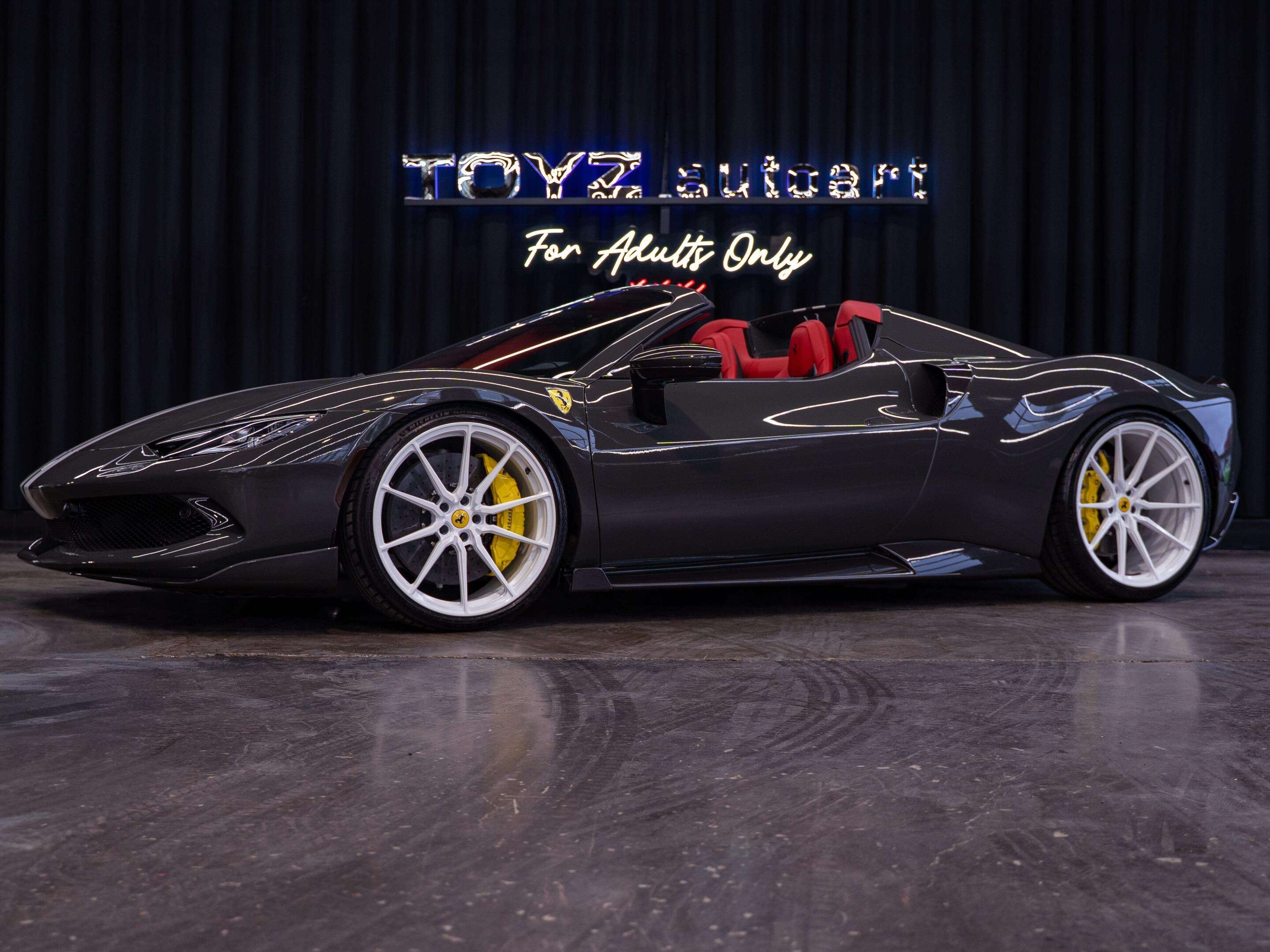 2025 Ferrari 296 GTS
