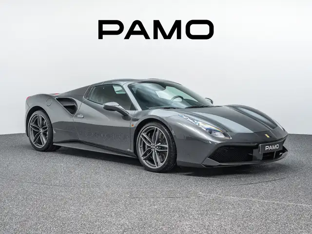 Ferrari 488 Ferrari 488 Spider |