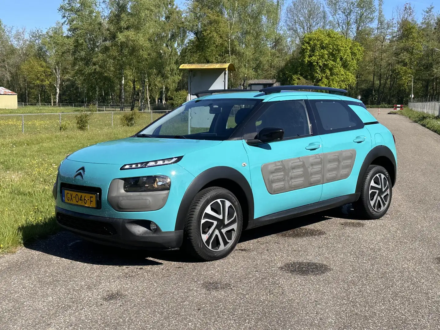 Citroen C4 Cactus 1.2 PureTech Business | Cruise Control & Camera | Verde - 1