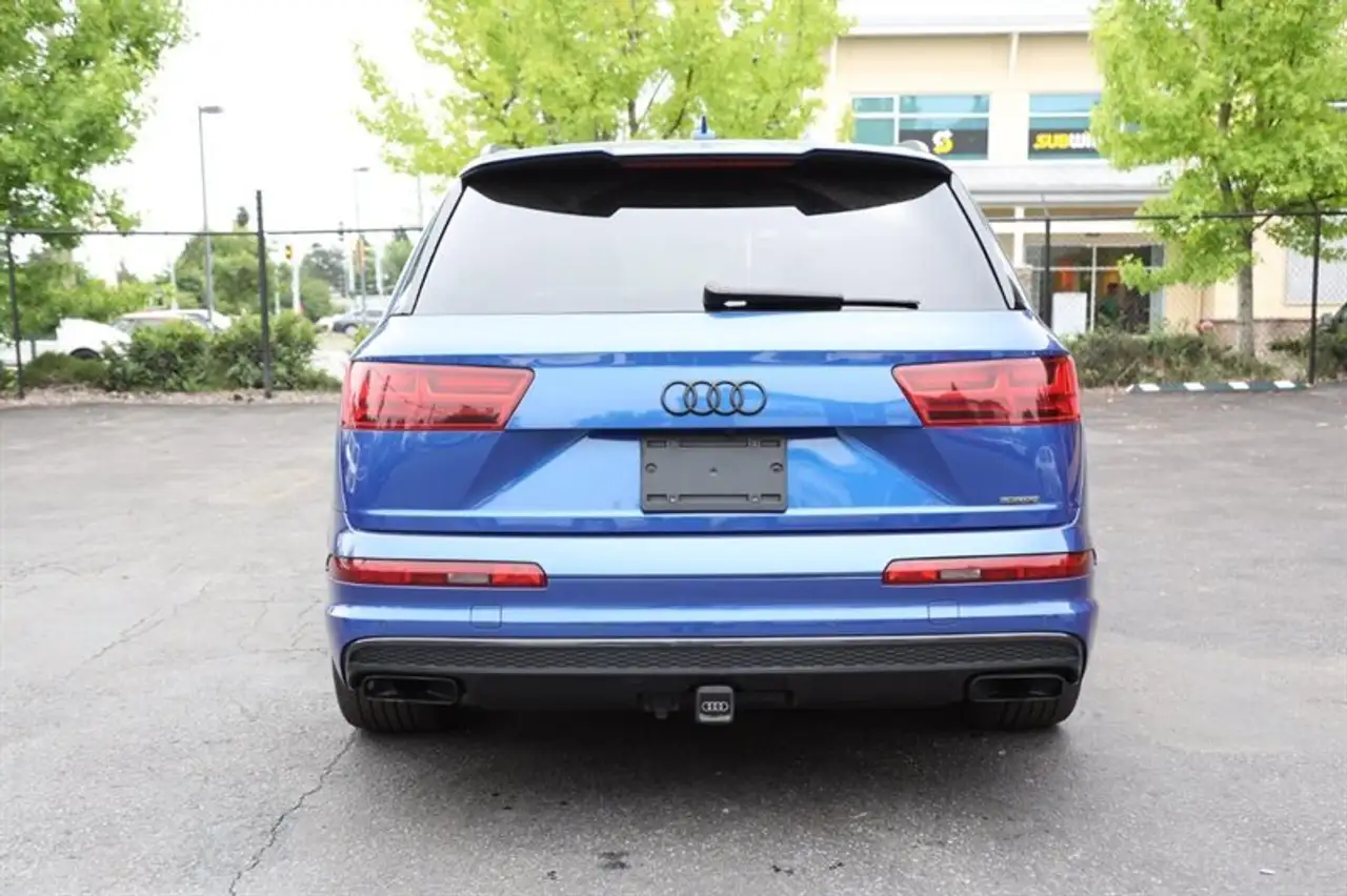 Audi Q7 снимка Audi Q7