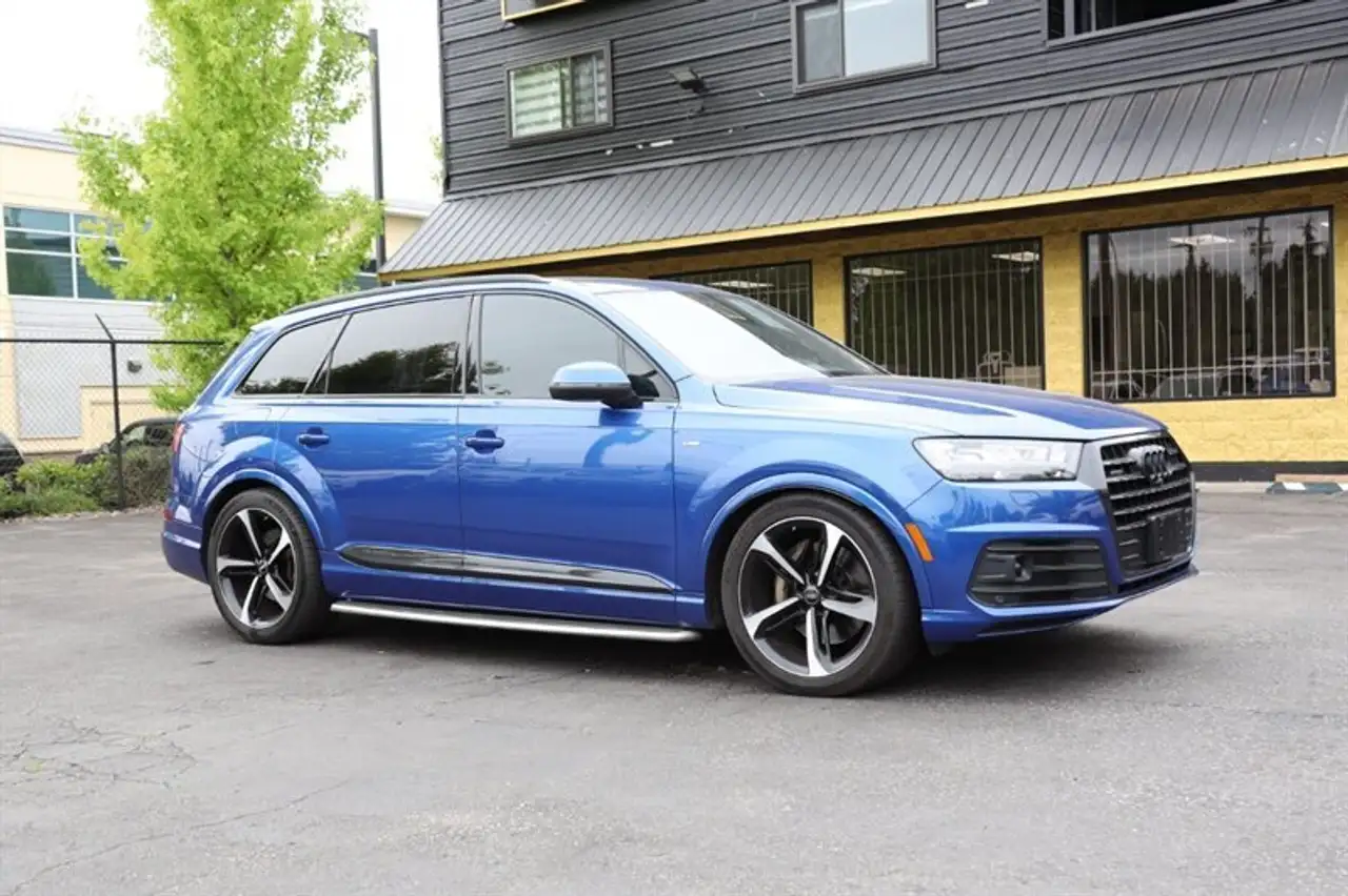 Audi Q7 снимка Audi Q7