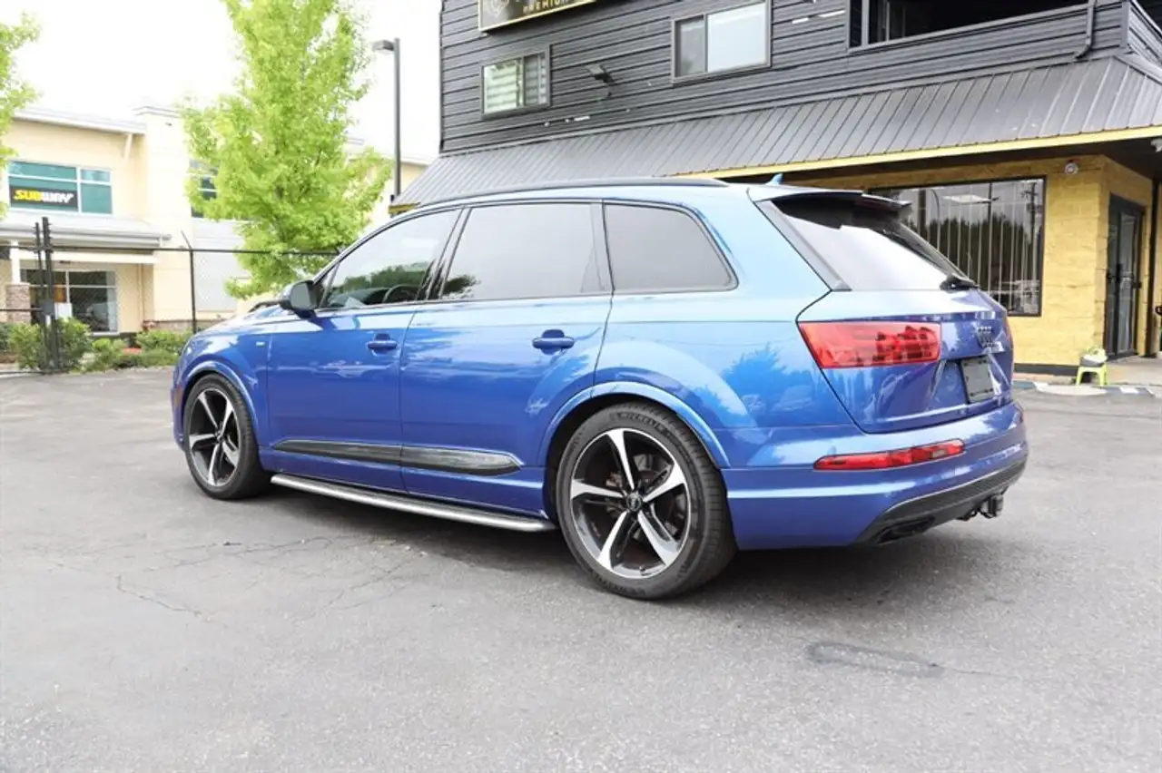 Audi Q7 снимка Audi Q7