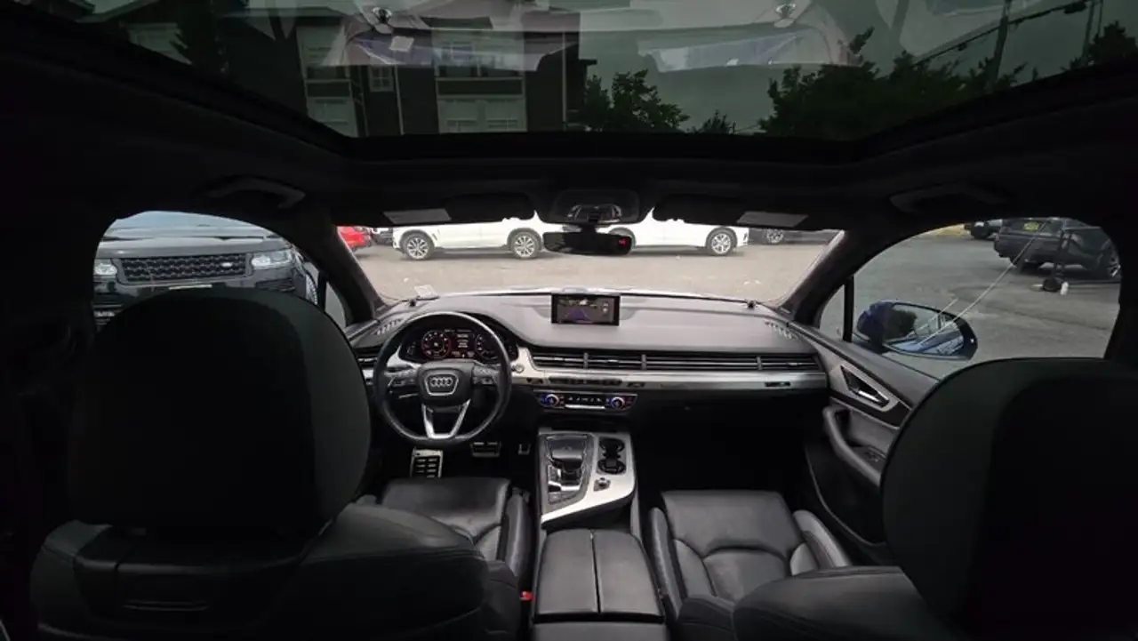 Audi Q7 снимка Audi Q7