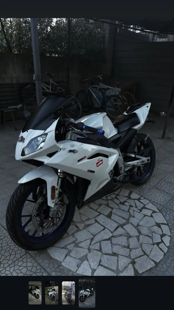 Aprilia RS 50 Replica Blanco - 1
