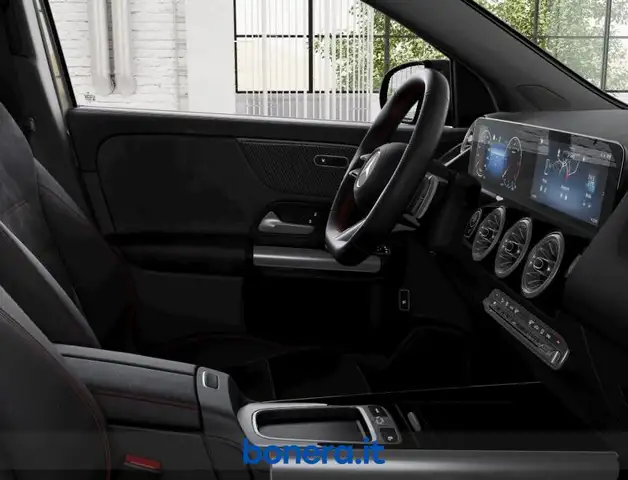 Mercedes-Benz Gla view 7
