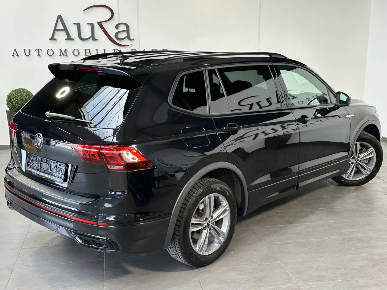 Volkswagen Tiguan Allspace 4M R-Line Black 7Sitzer AHK+360° 5