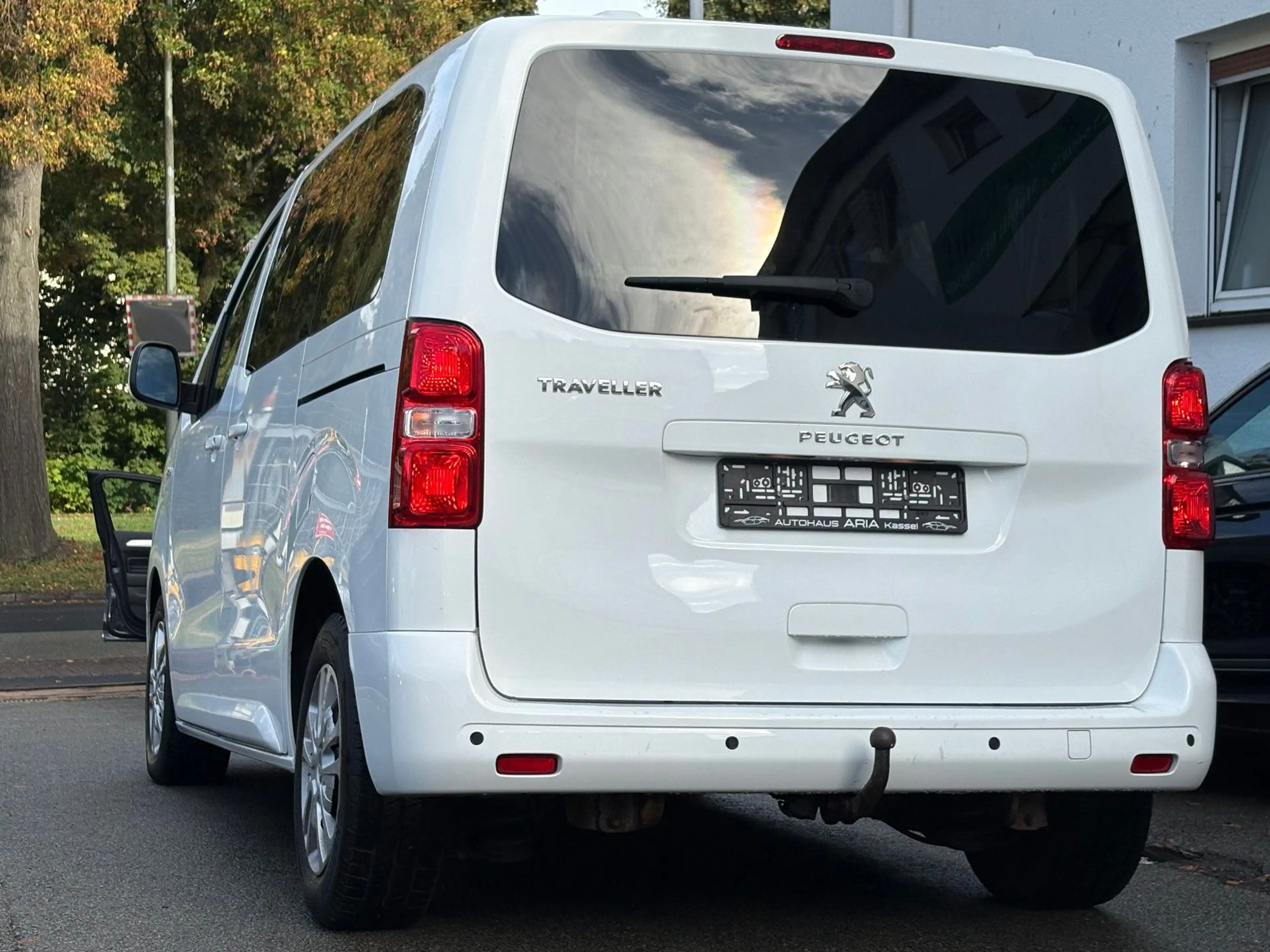 Peugeot Expert Traveller 2.0 HDI L1 5.Sitze Business AHK — photo 7