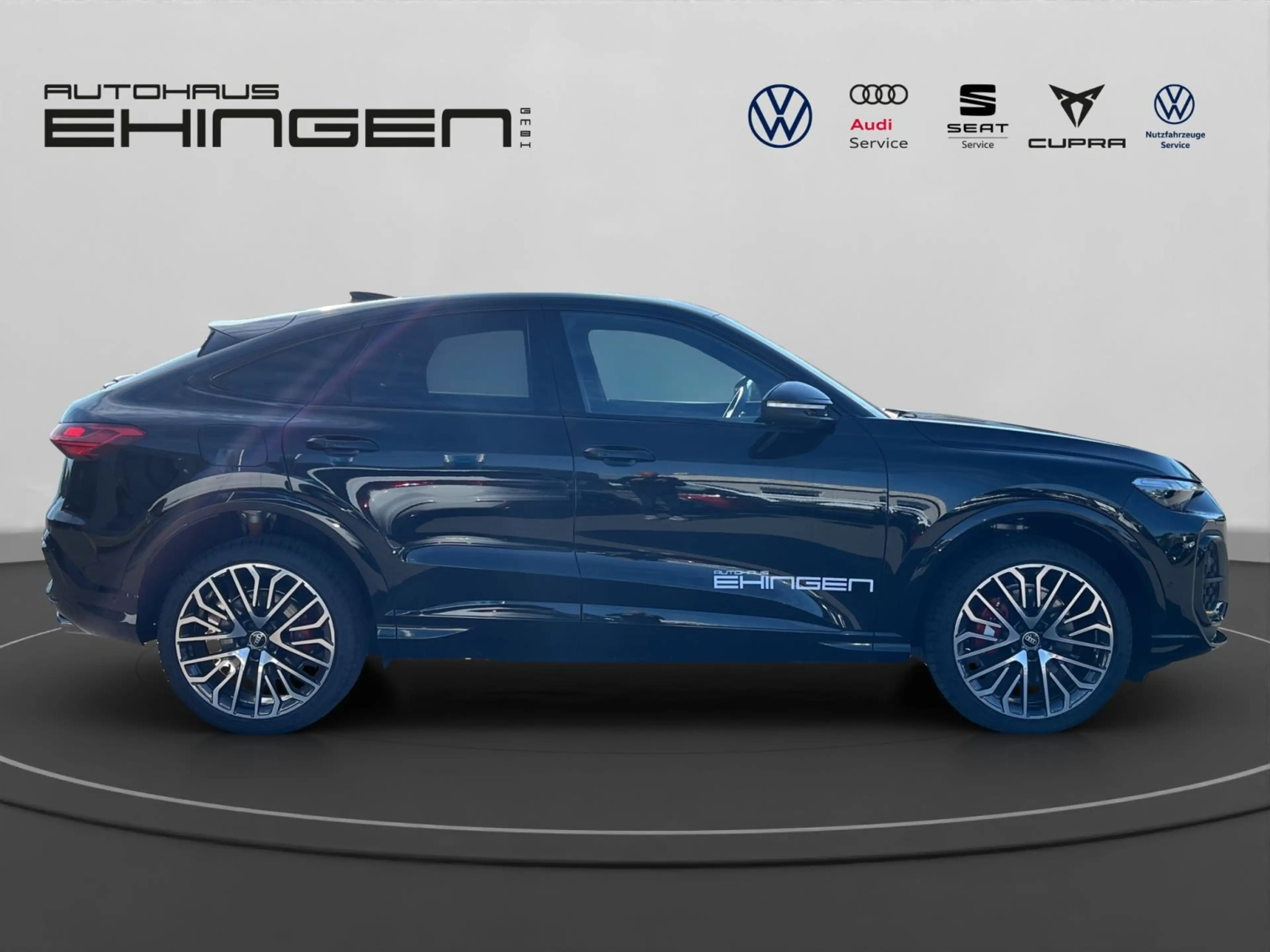 Audi SQ5 Pano+Sthz+Leder+HuD+AHK+LED+ACC+Na — photo 5