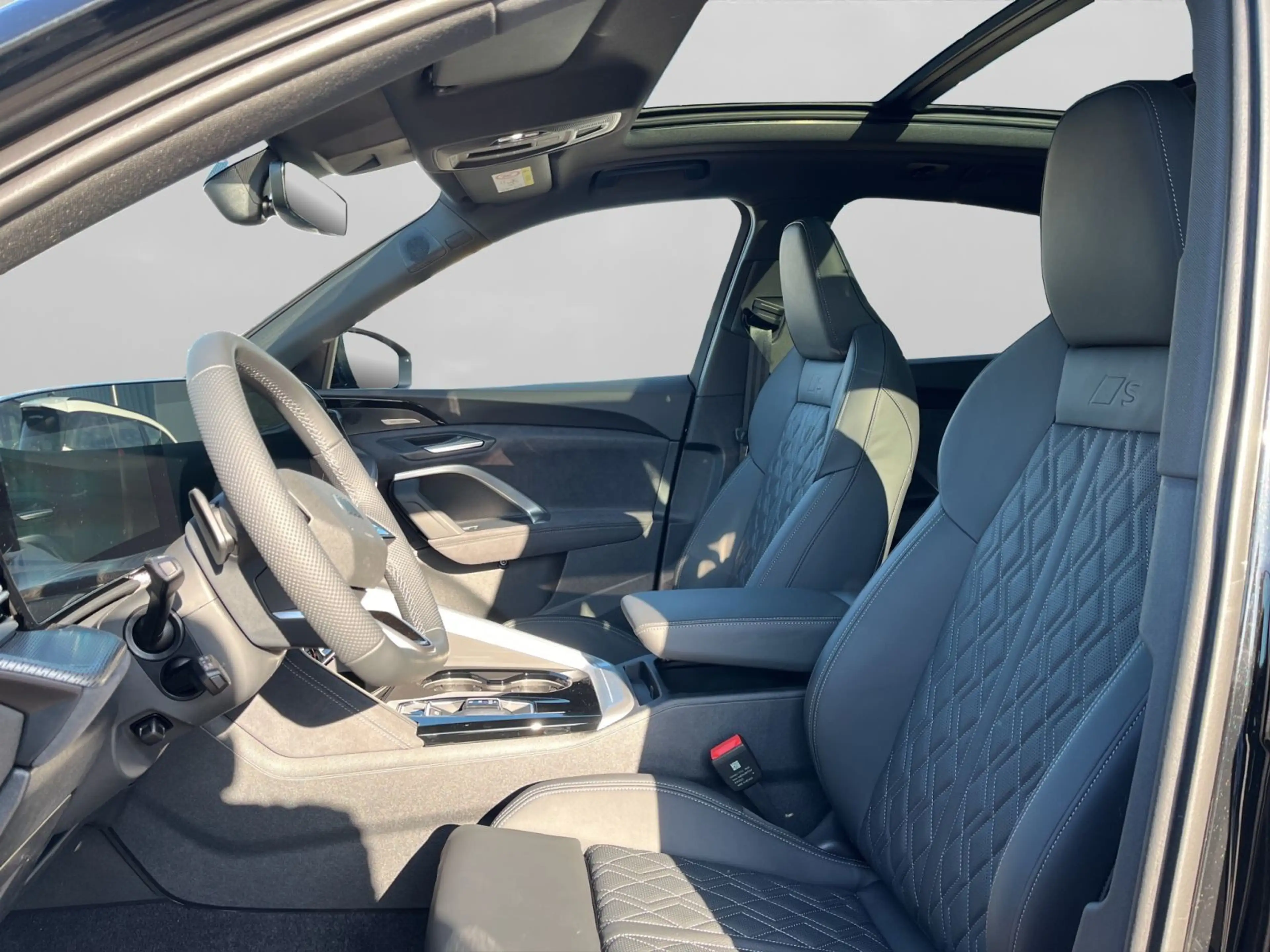 Audi SQ5 Pano+Sthz+Leder+HuD+AHK+LED+ACC+Na — photo 12