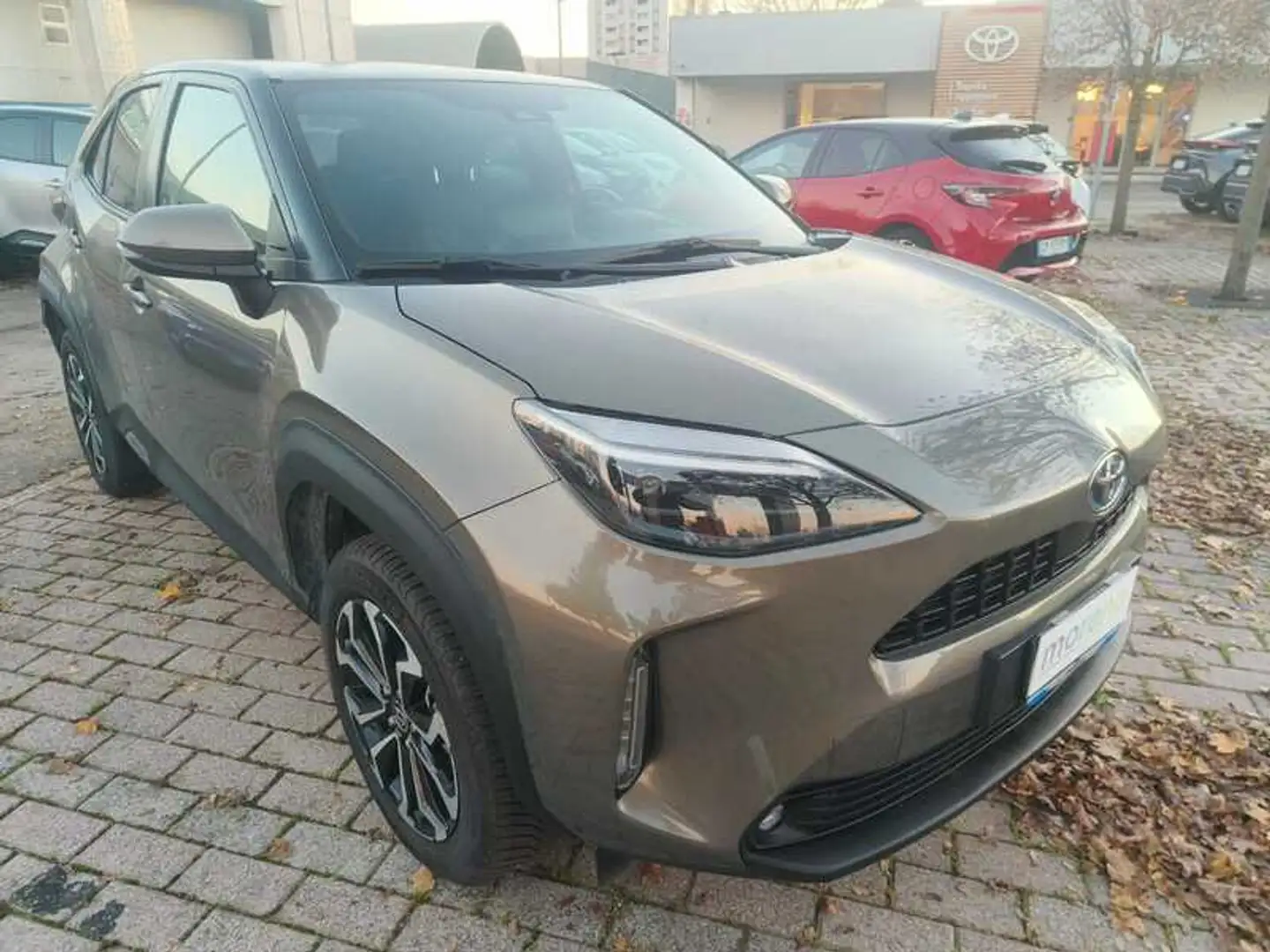 Toyota Yaris Cross 1.5h Trend fwd 116 CV e-cvt 2WD Bronz - 1