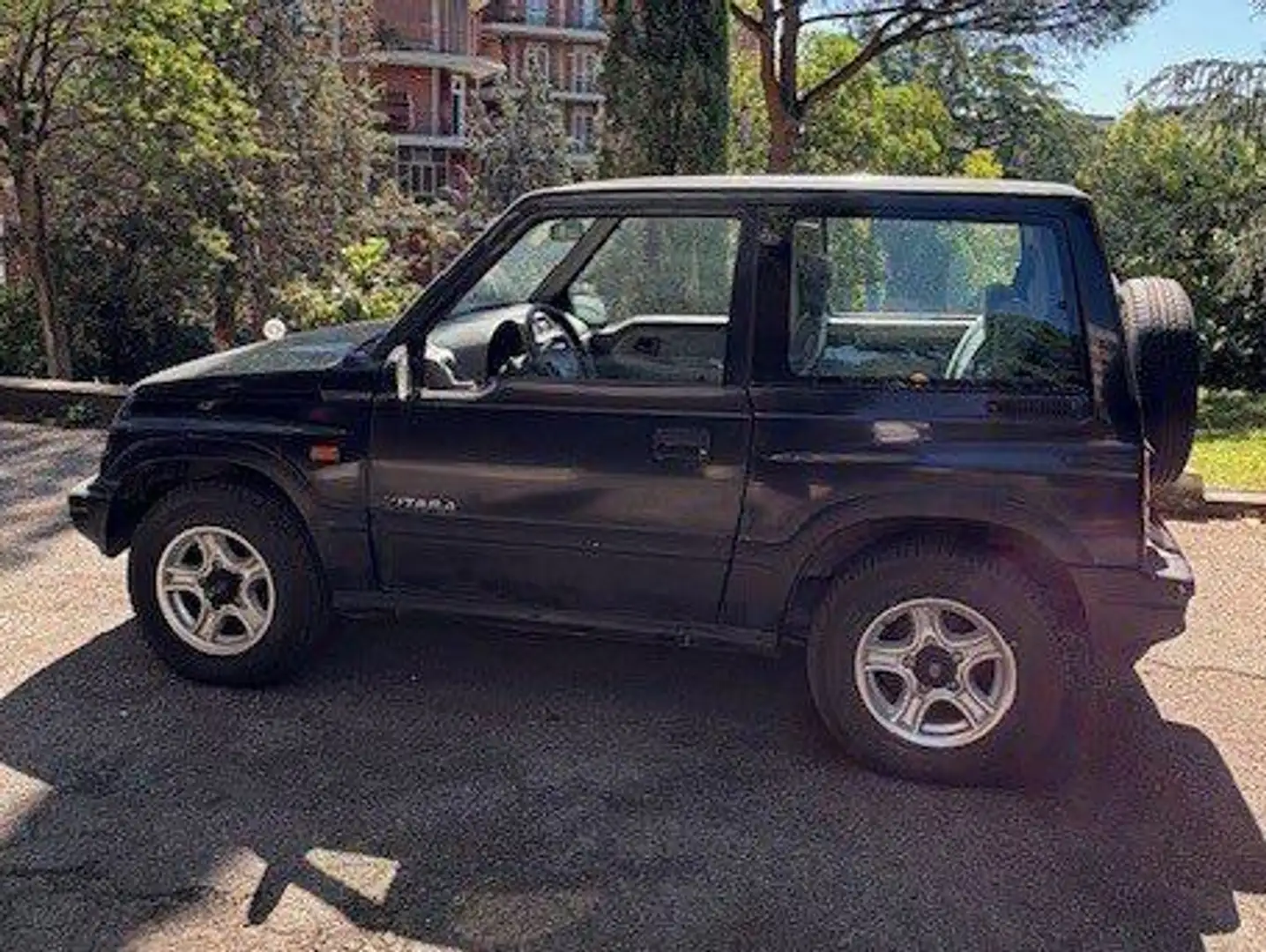 Suzuki Vitara Vitara I 3p 1.6 16v JLX P.Pack c/AC Černá - 1