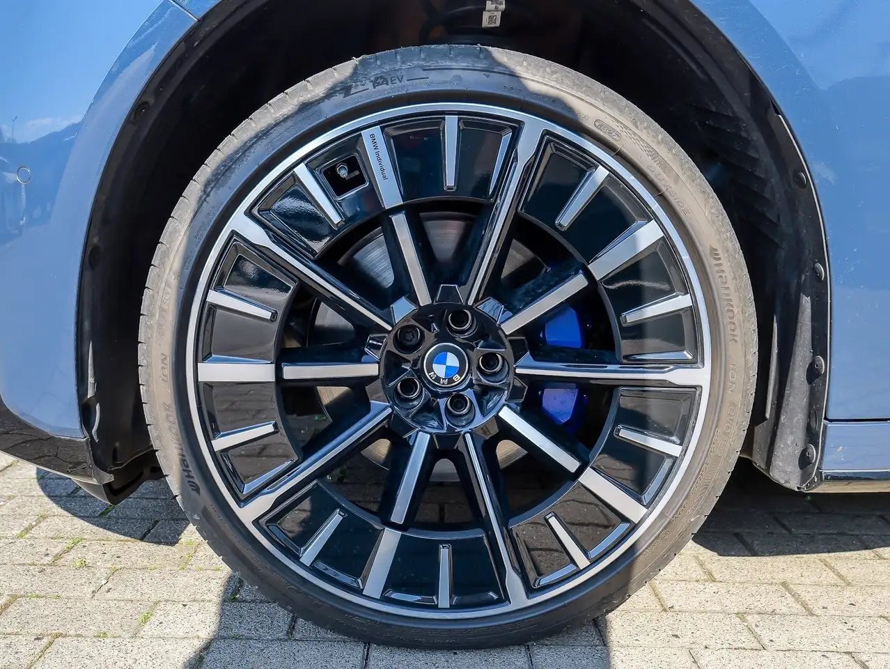 BMW iX3 50 xDrive M Sport HUD PANO Panoramic Vision 4