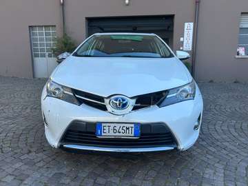 Auris II 2013 5p 1.8h Lounge