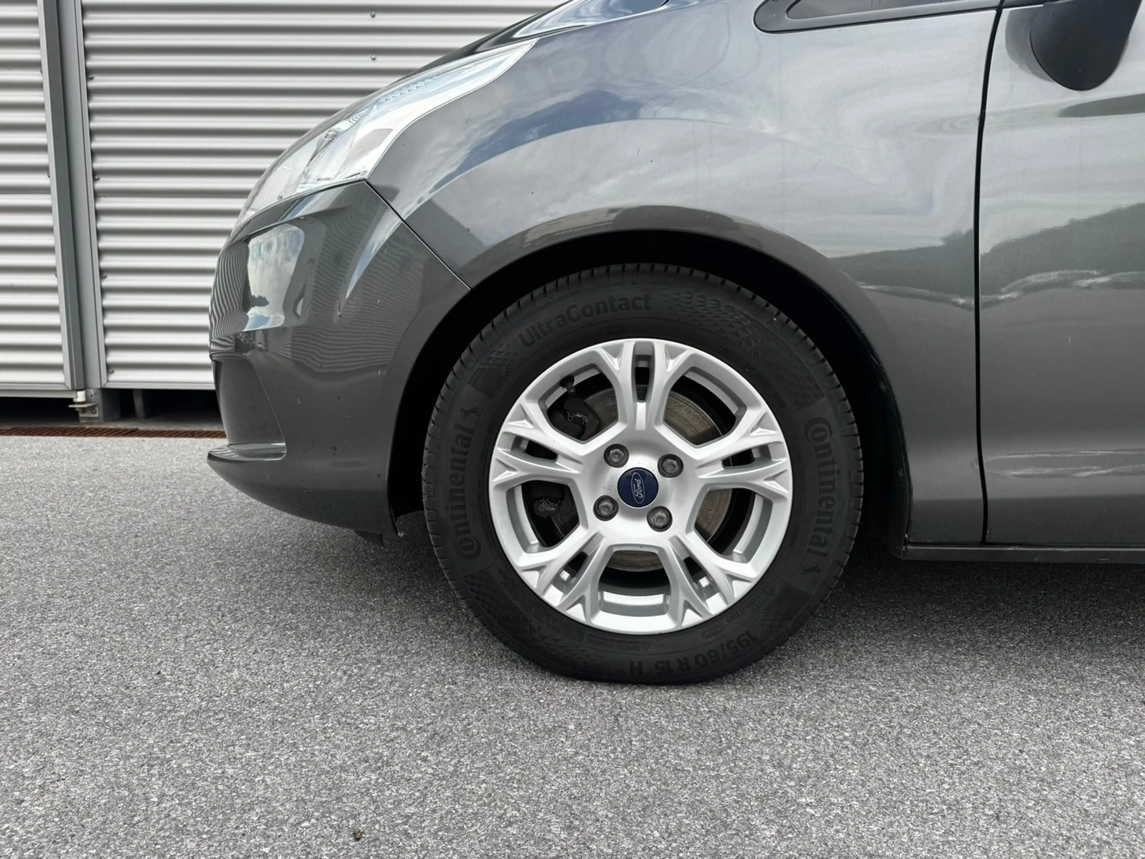Ford B-Max Easy 1,0 EcoBoost Start/Stop — photo 4