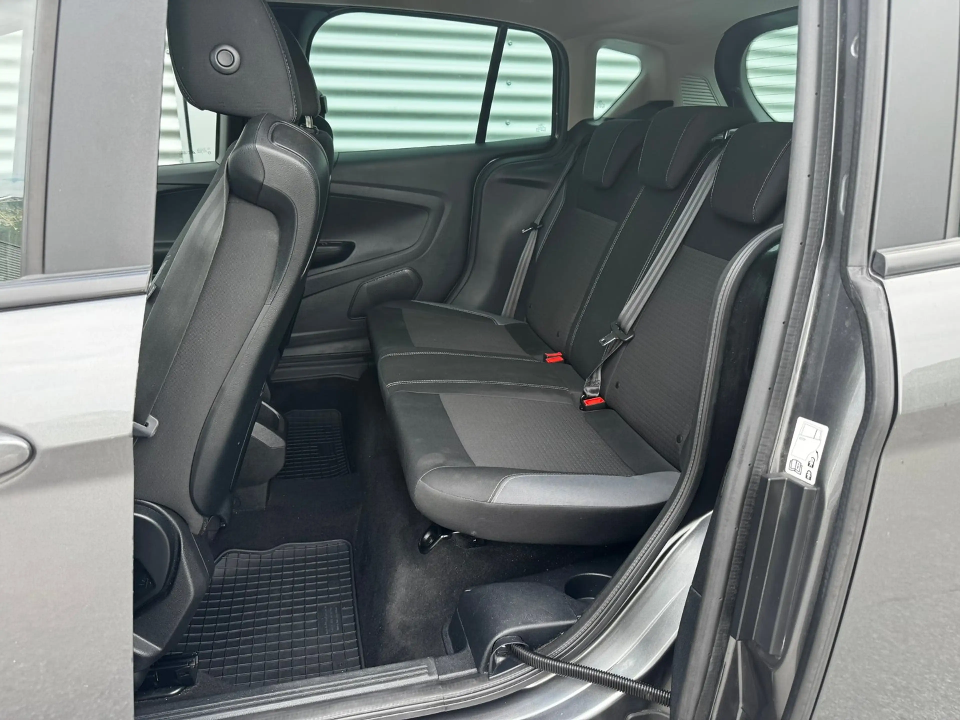 Ford B-Max Easy 1,0 EcoBoost Start/Stop — photo 9