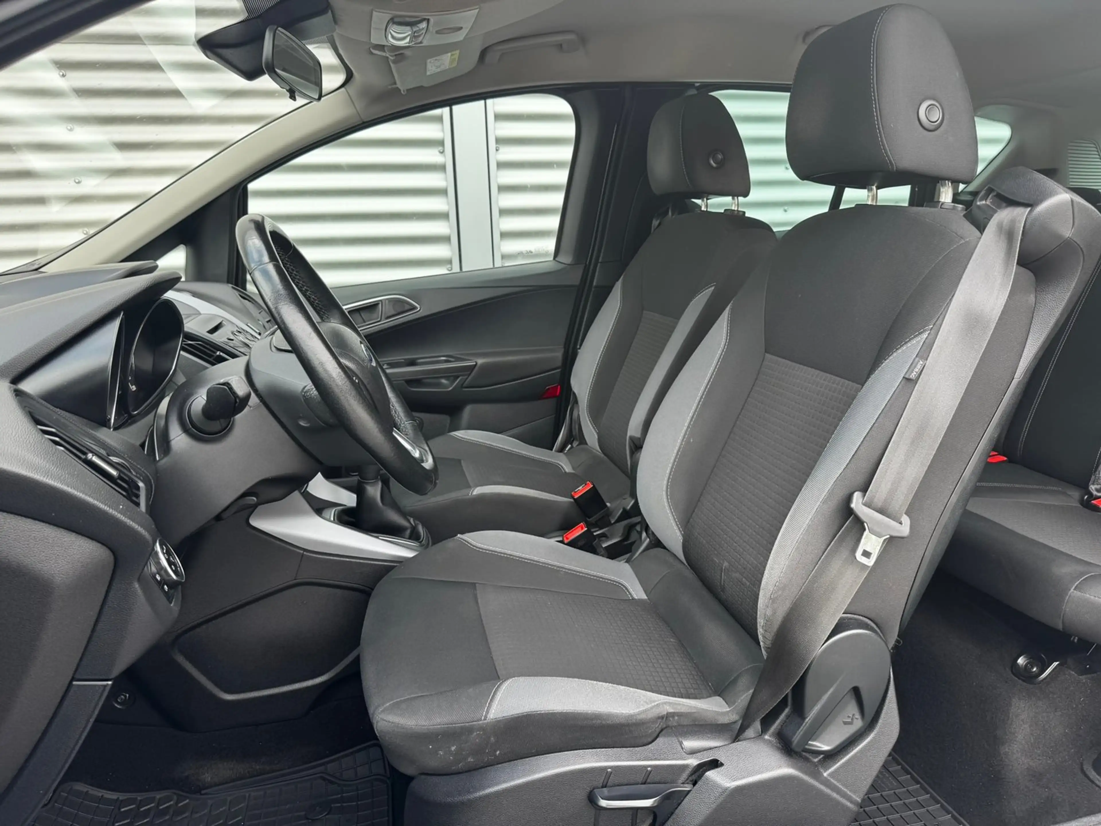 Ford B-Max Easy 1,0 EcoBoost Start/Stop — photo 6