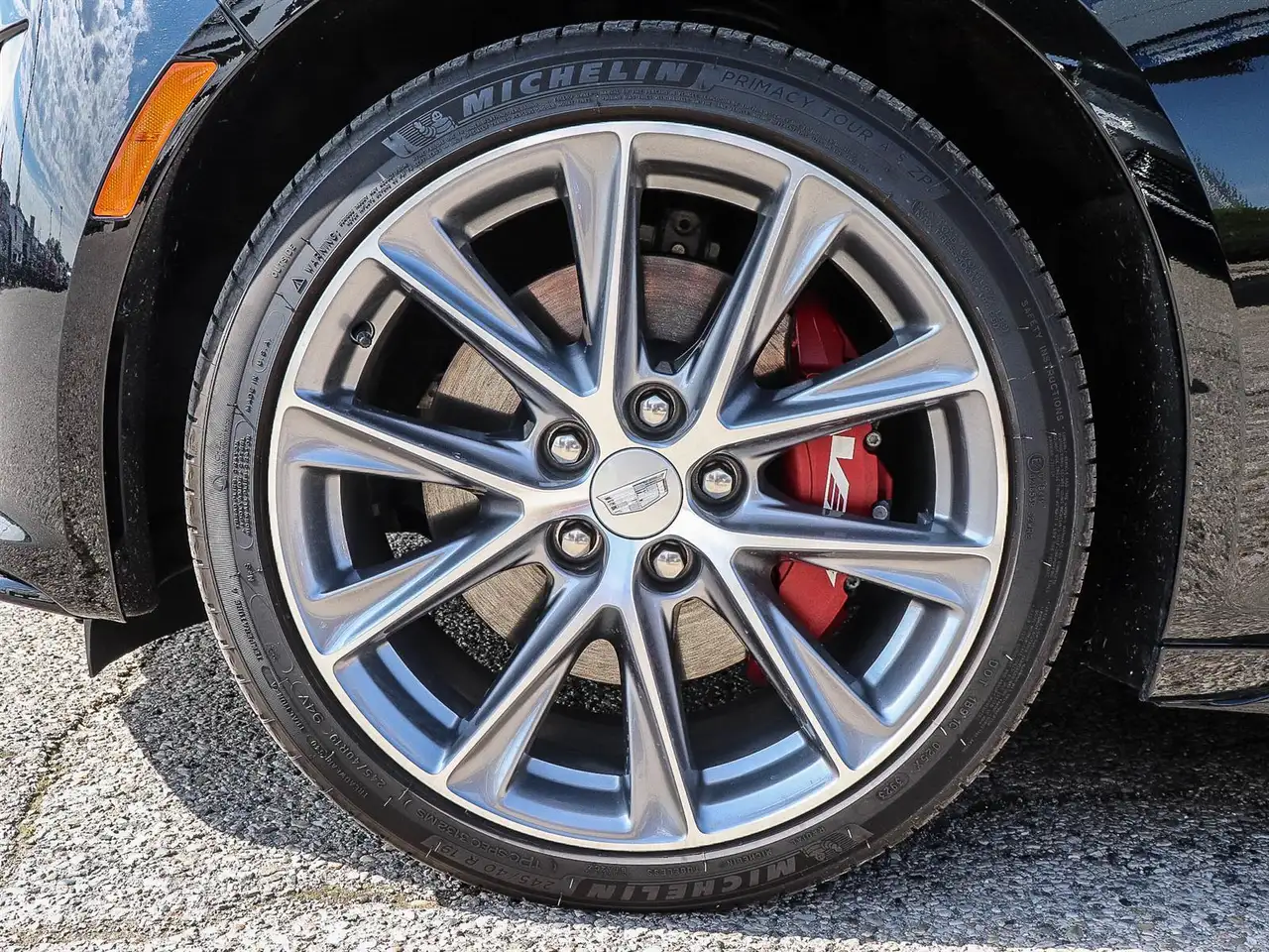 Cadillac CT5 снимка Cadillac CT5