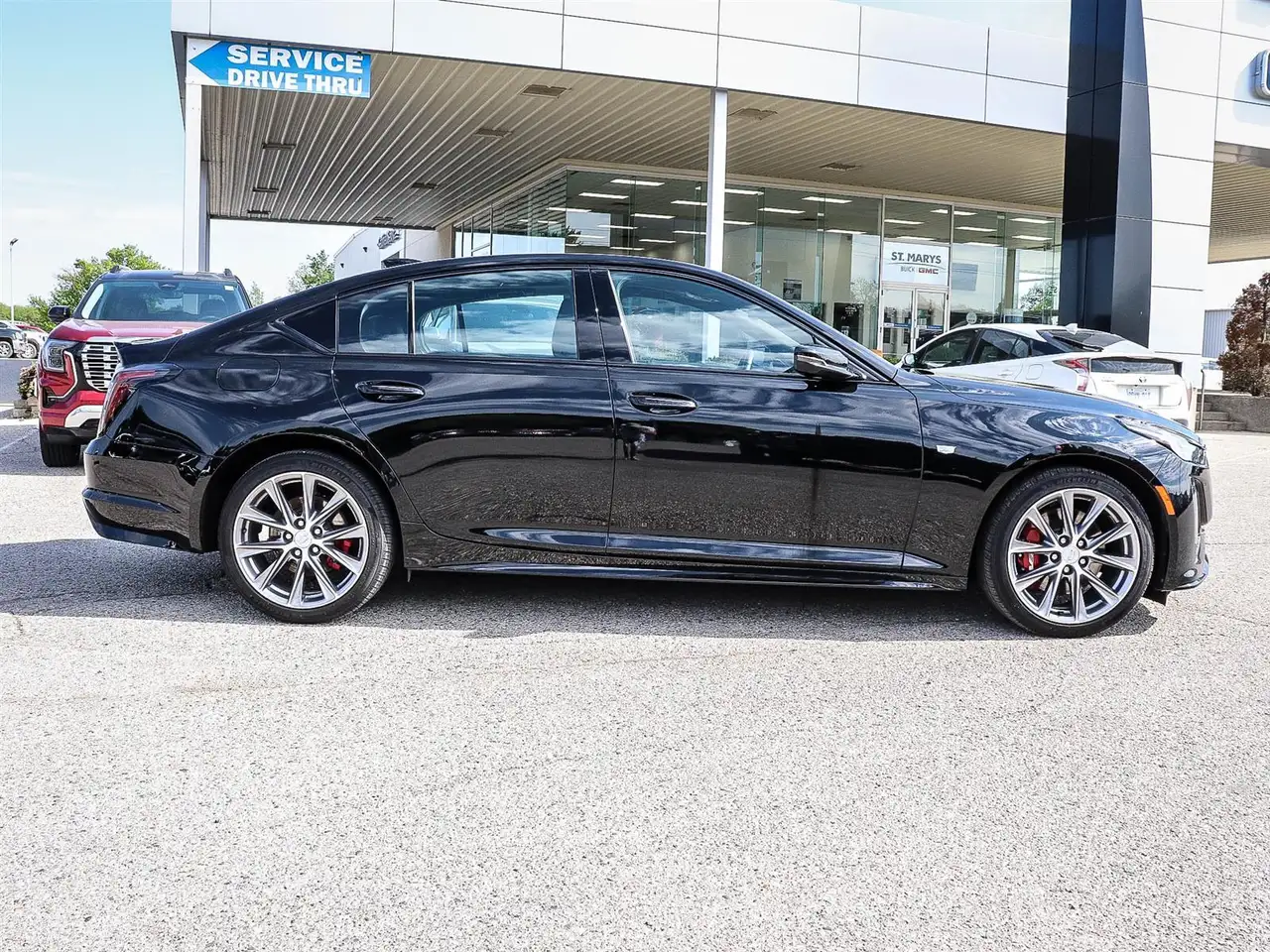 Cadillac CT5 снимка Cadillac CT5