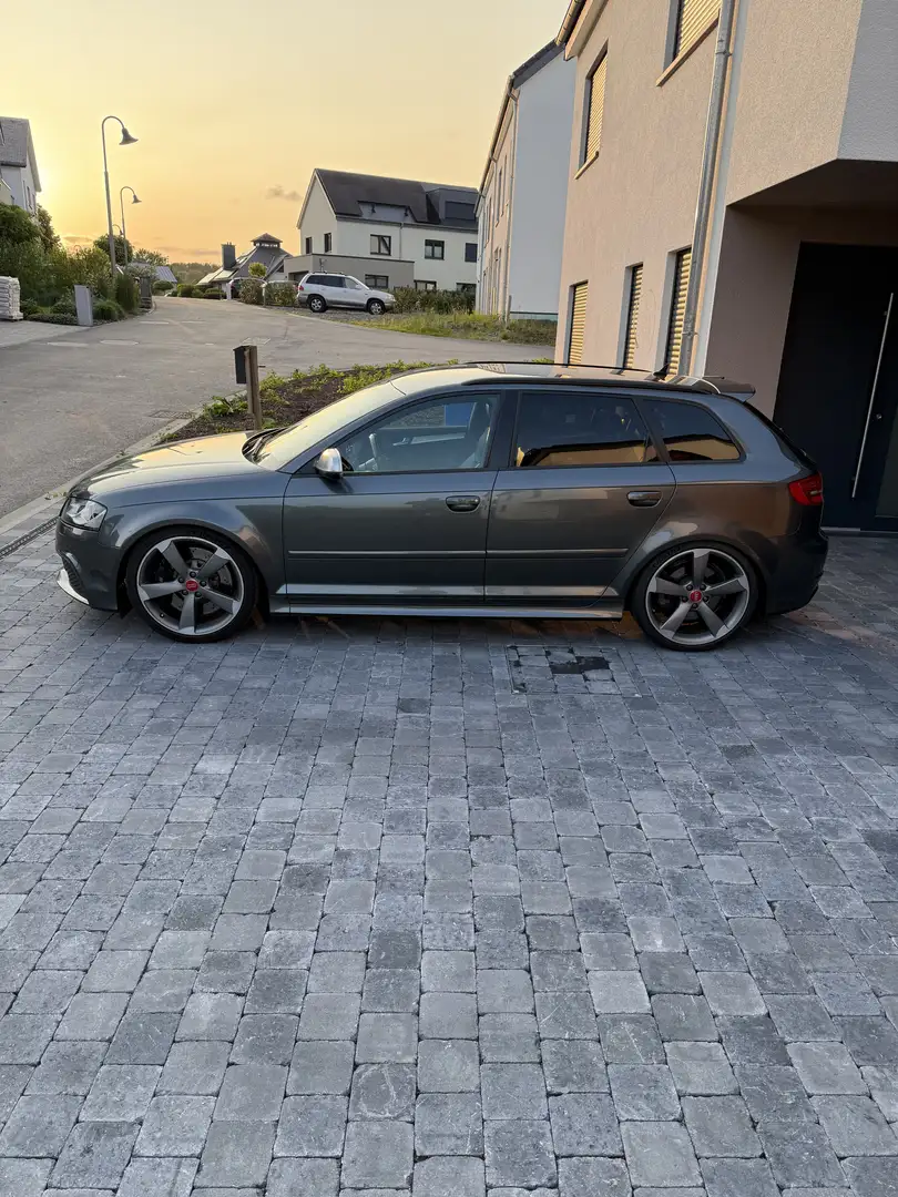 Audi RS3 Sportback S tronic - 1
