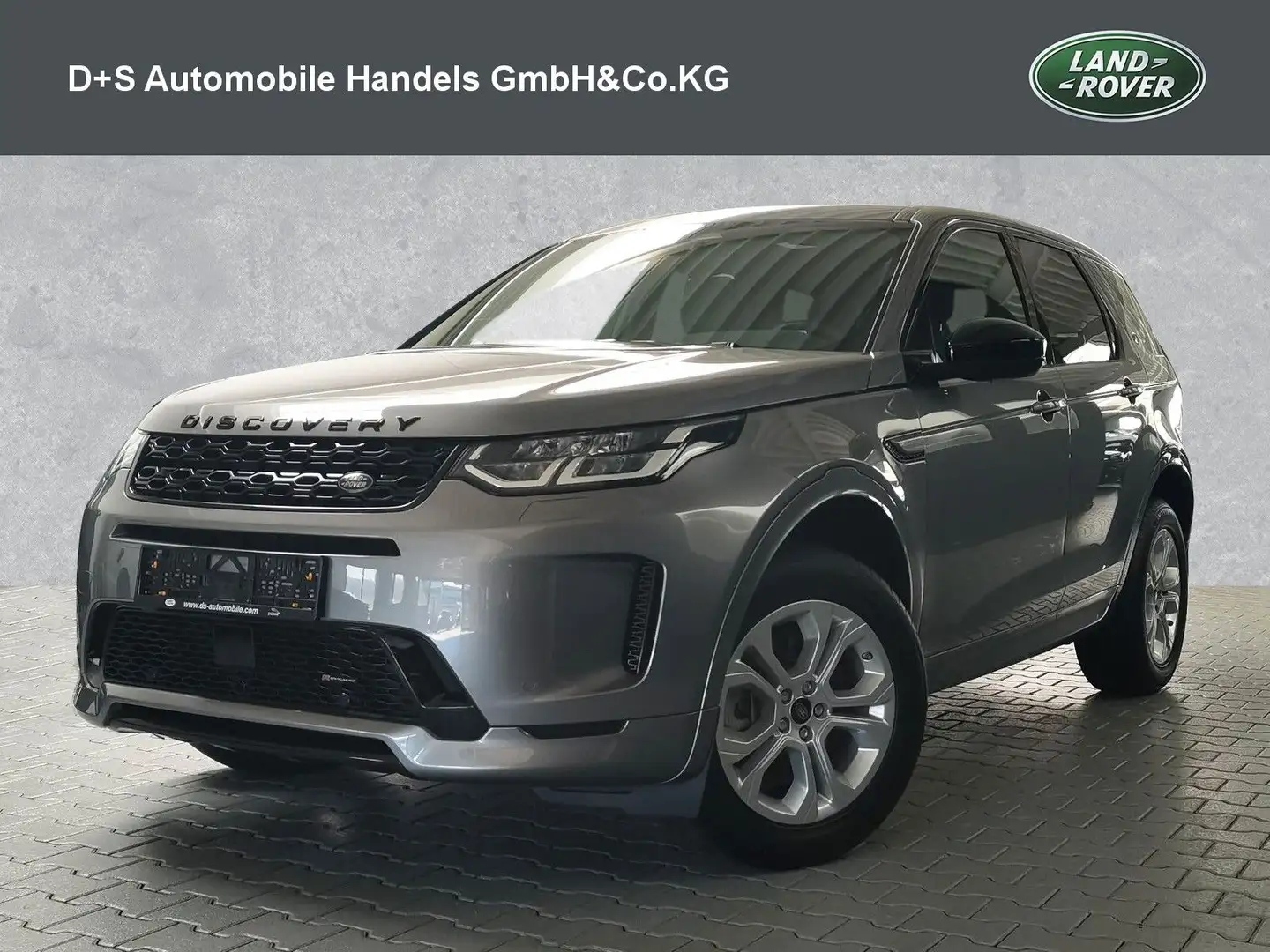Land Rover Discovery Sport D200 R-Dynamic S Grijs - 1